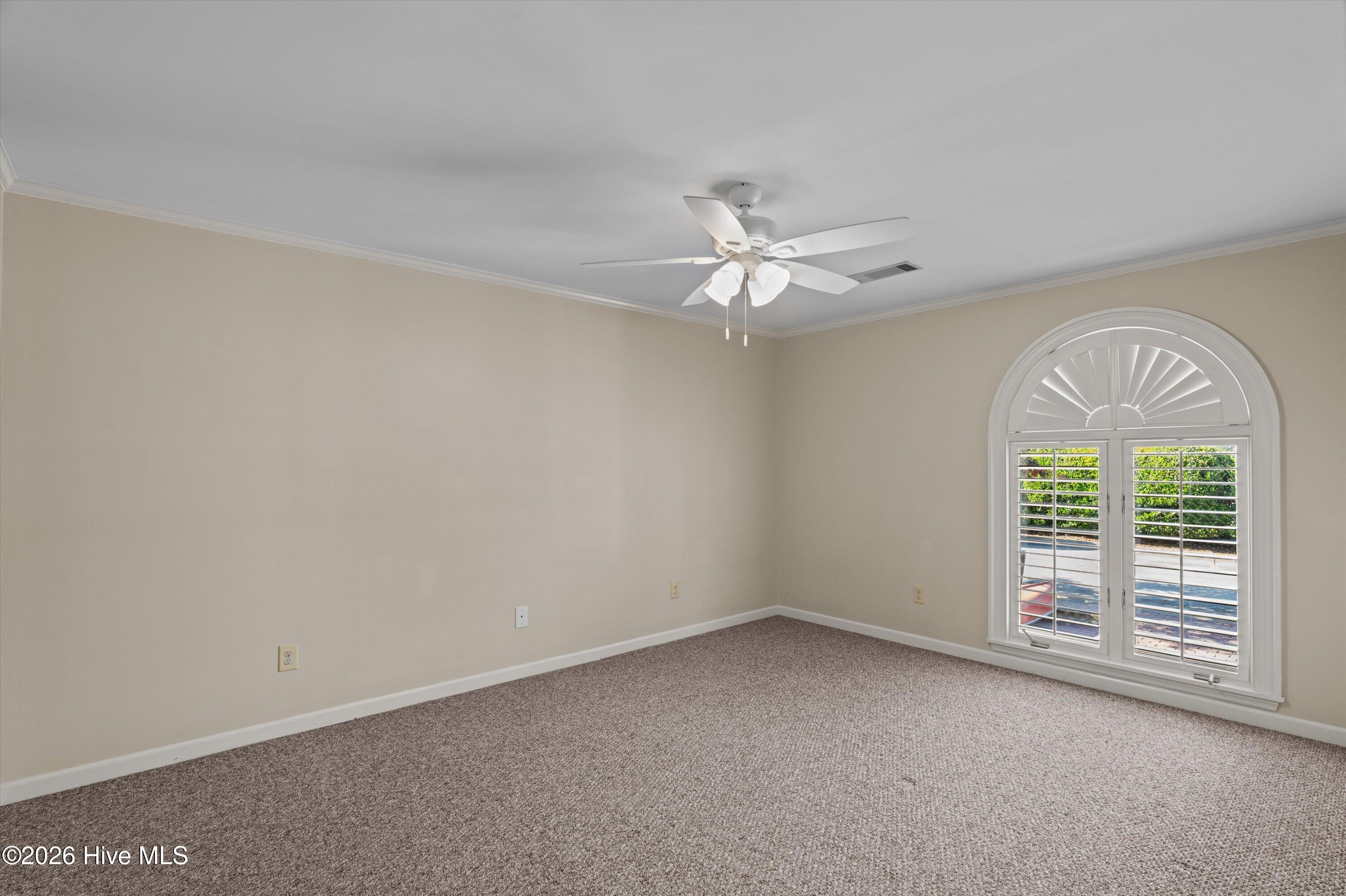 1401 Waters Edge Drive Property Photo 41