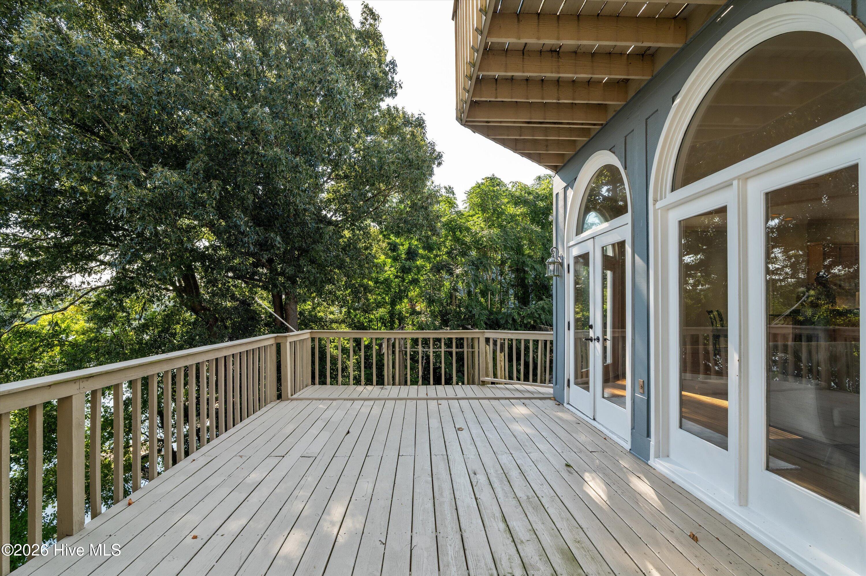 1401 Waters Edge Drive Property Photo 65
