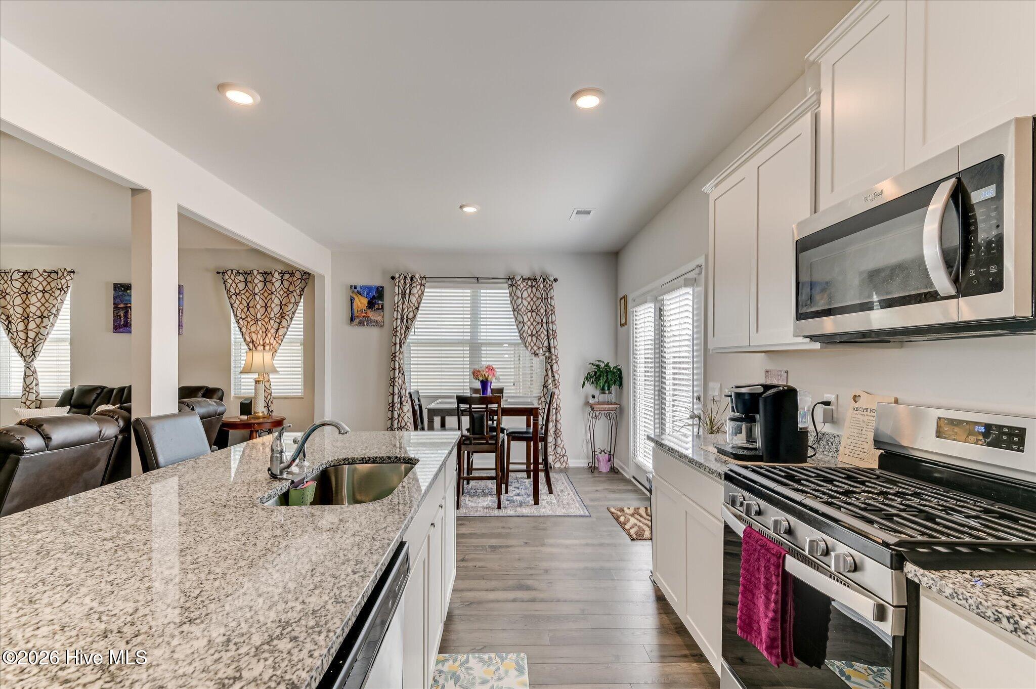 2123 Saltwater Bend Property Photo 14