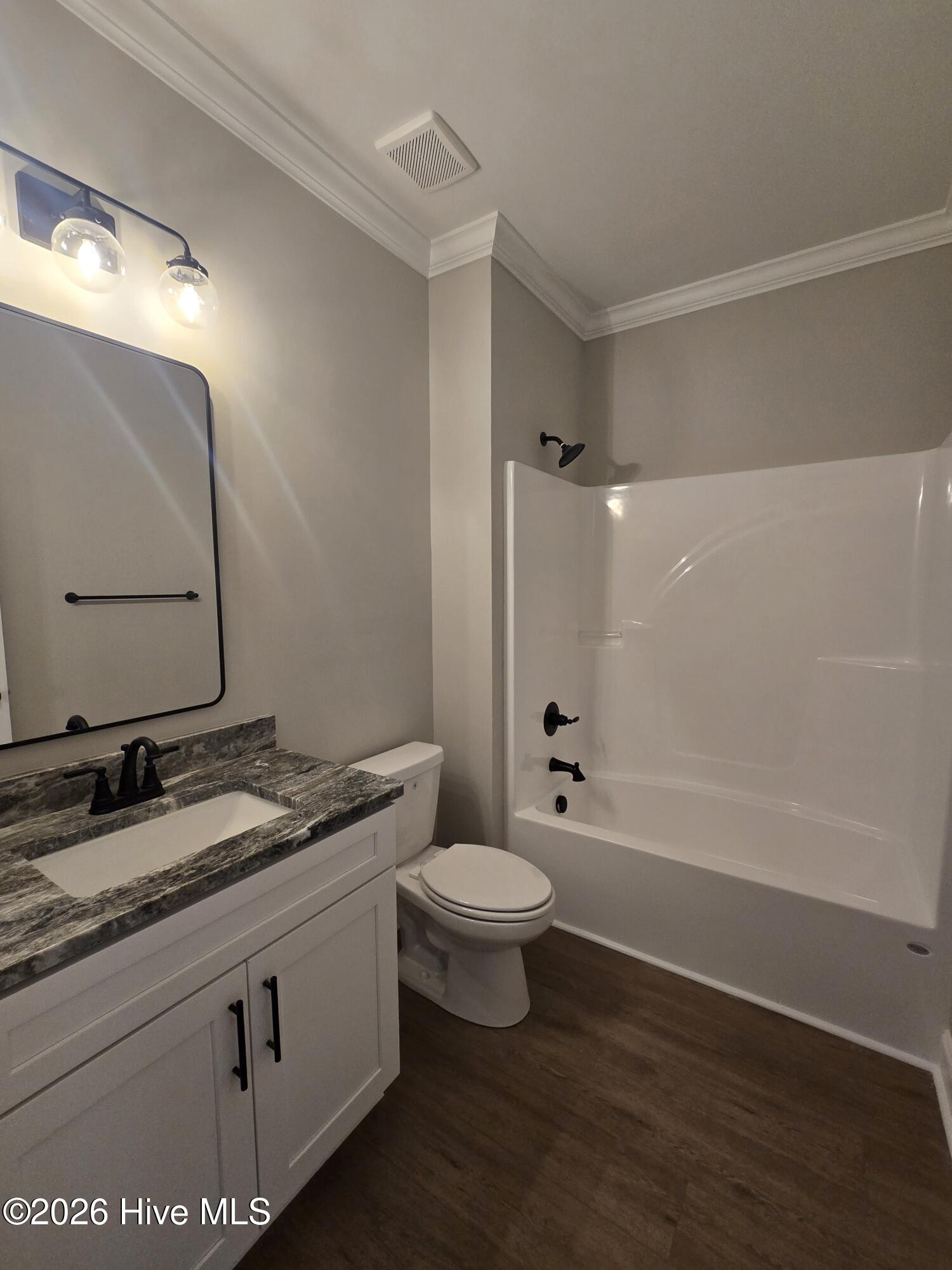 251 Oakbrook Drive Property Photo 13
