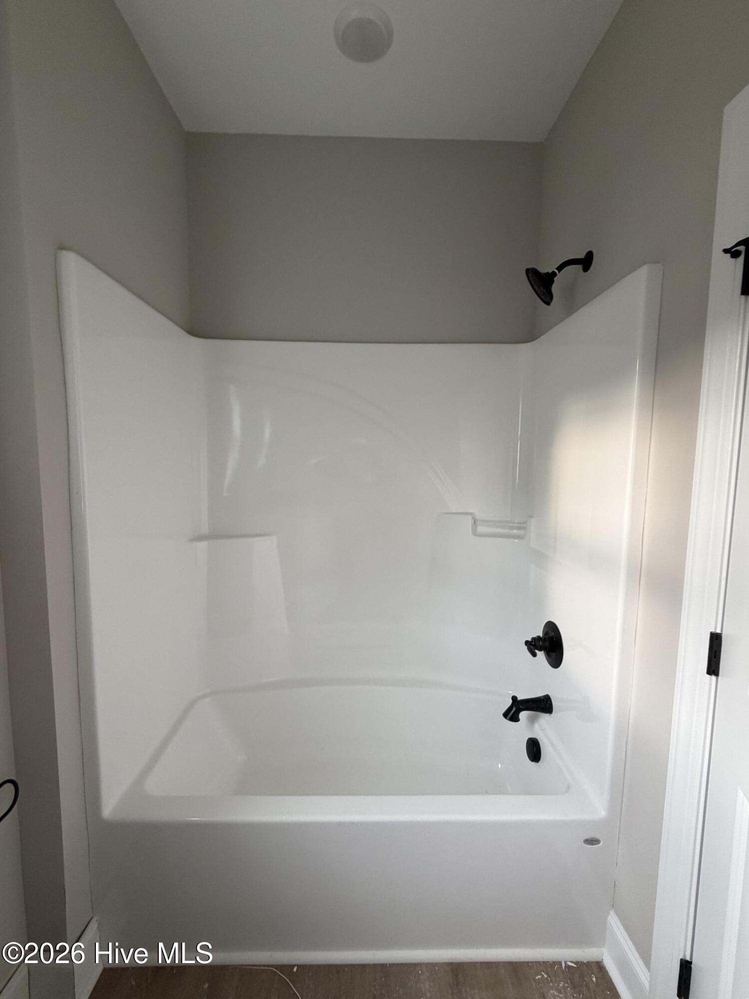 251 Oakbrook Drive Property Photo 20