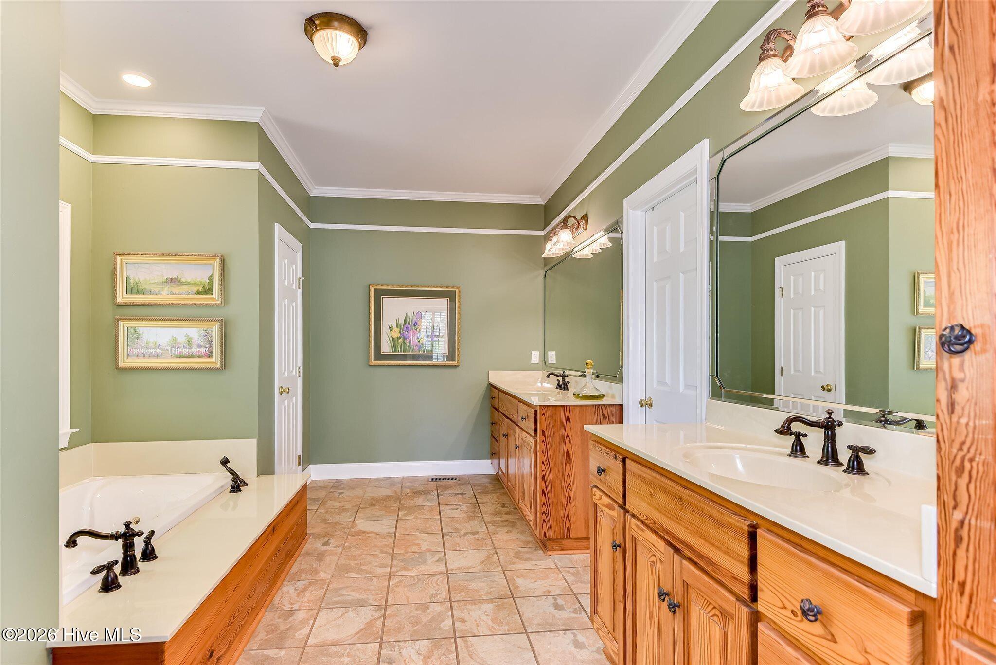 418 E Robert Toombs Avenue Property Photo 38