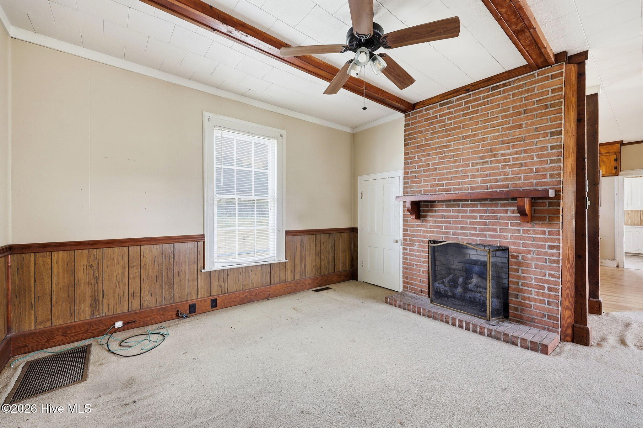 8082 Nc-11 Bus Property Photo 9