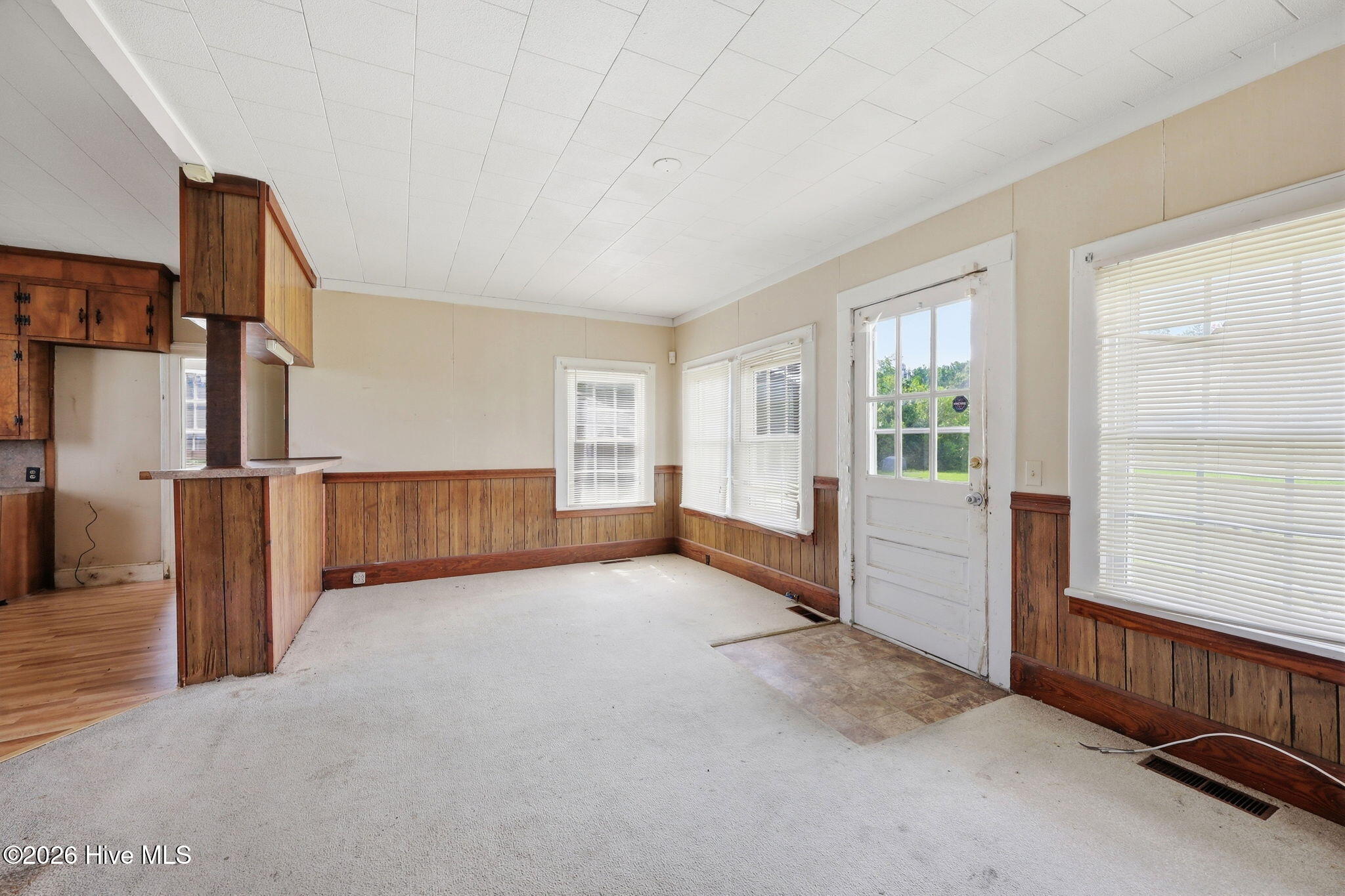 8082 Nc-11 Bus Property Photo 12