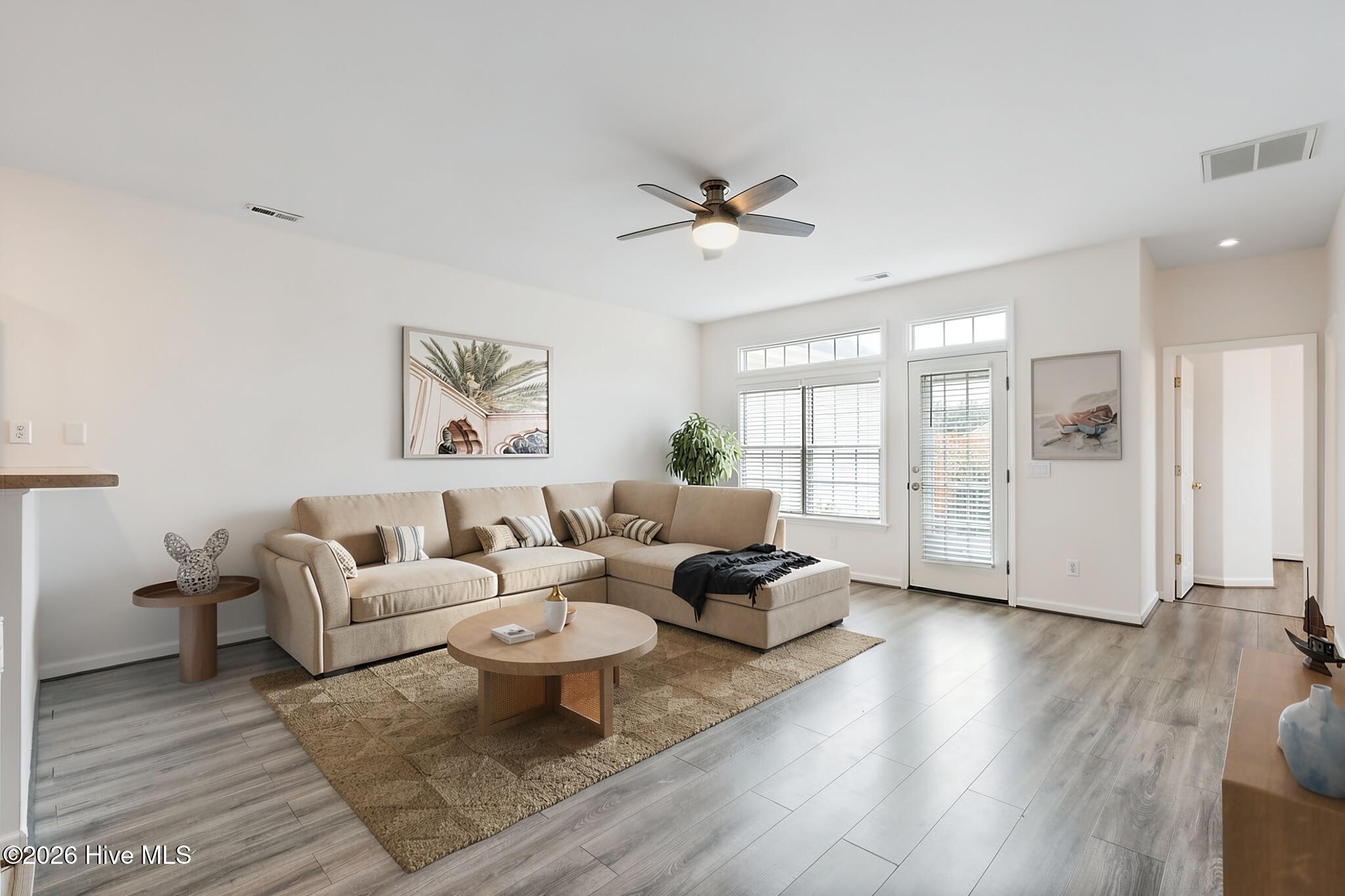 1009 Avenshire Circle Property Photo 16