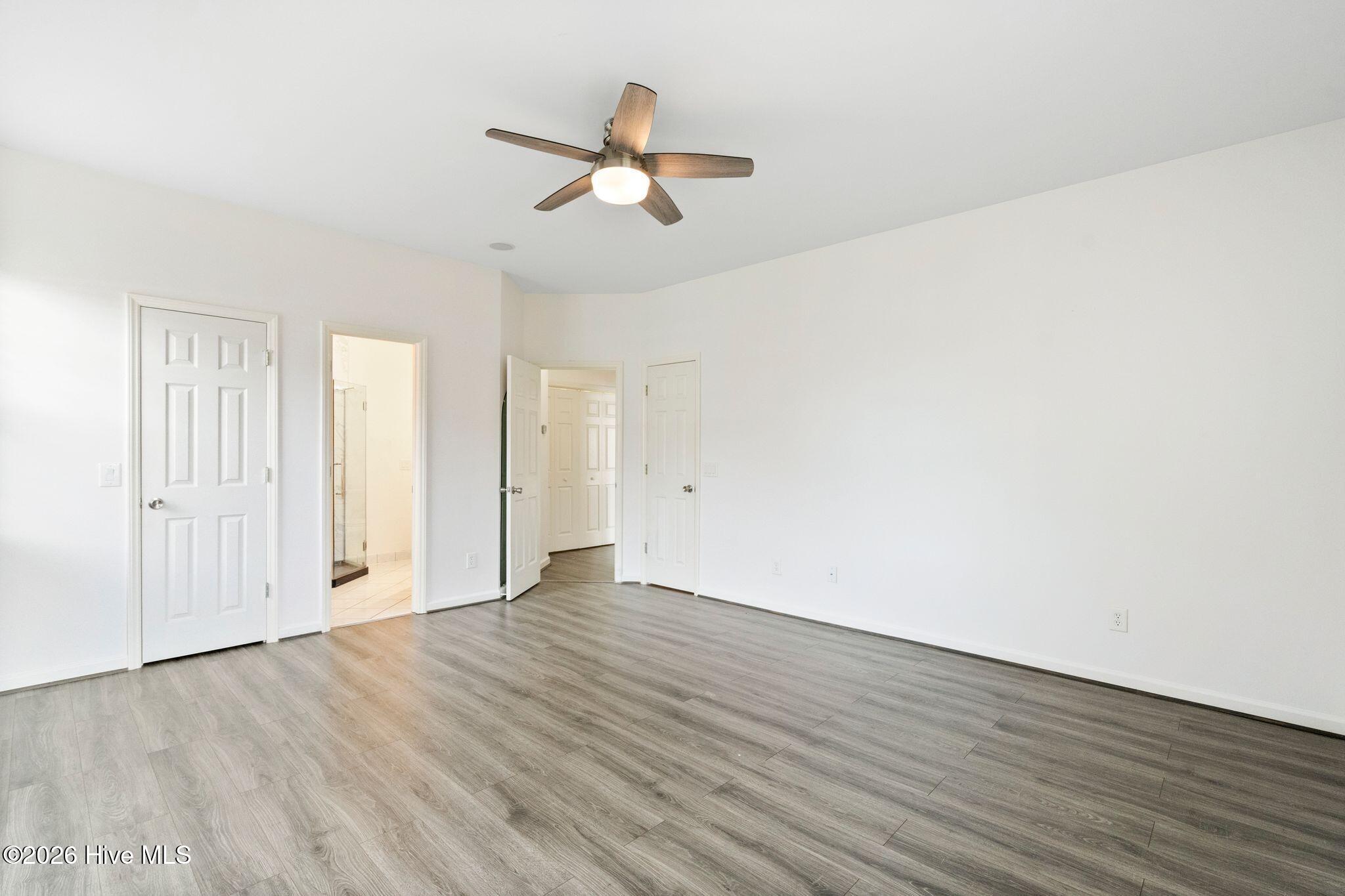 1009 Avenshire Circle Property Photo 20