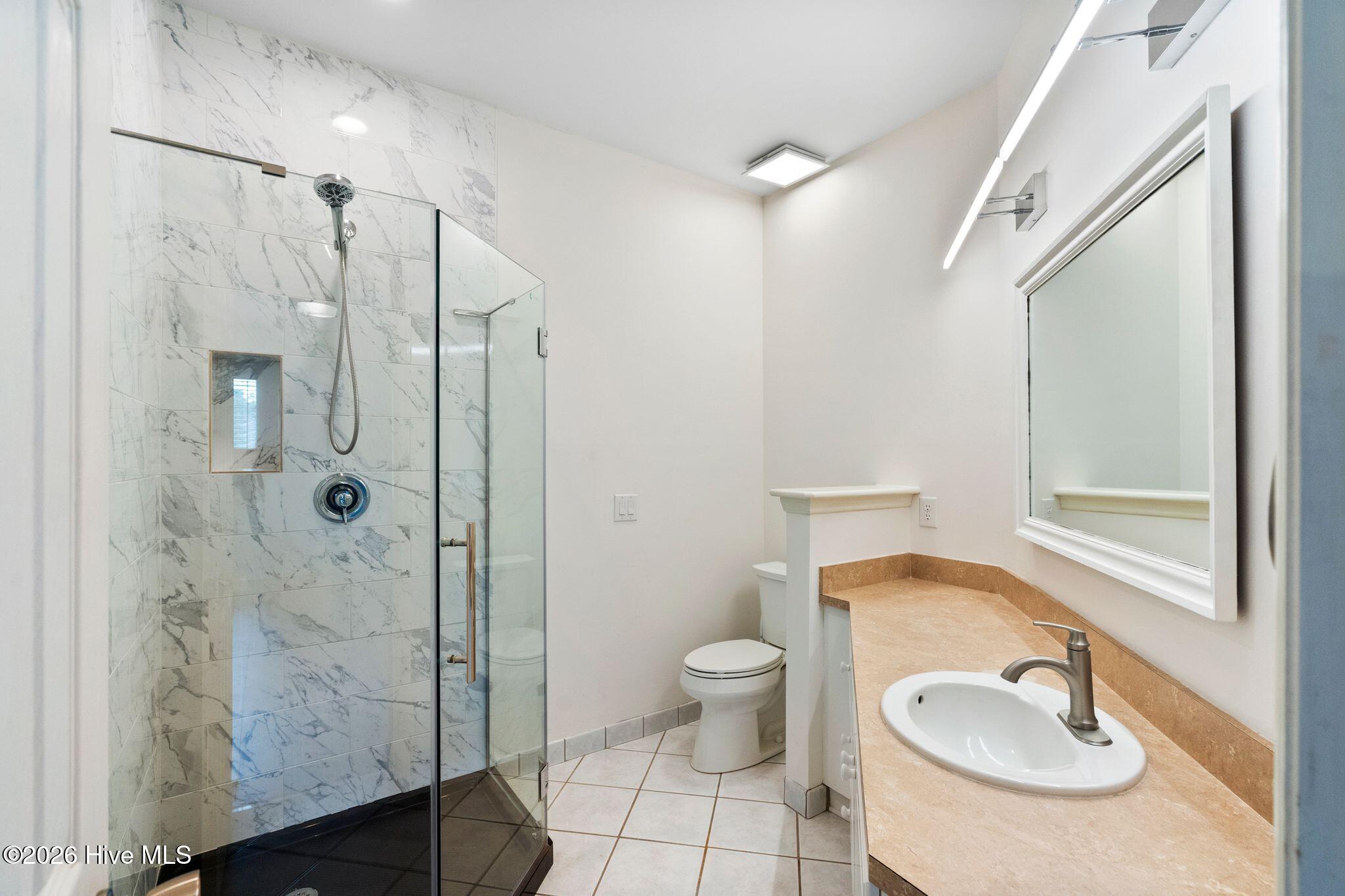 1009 Avenshire Circle Property Photo 26