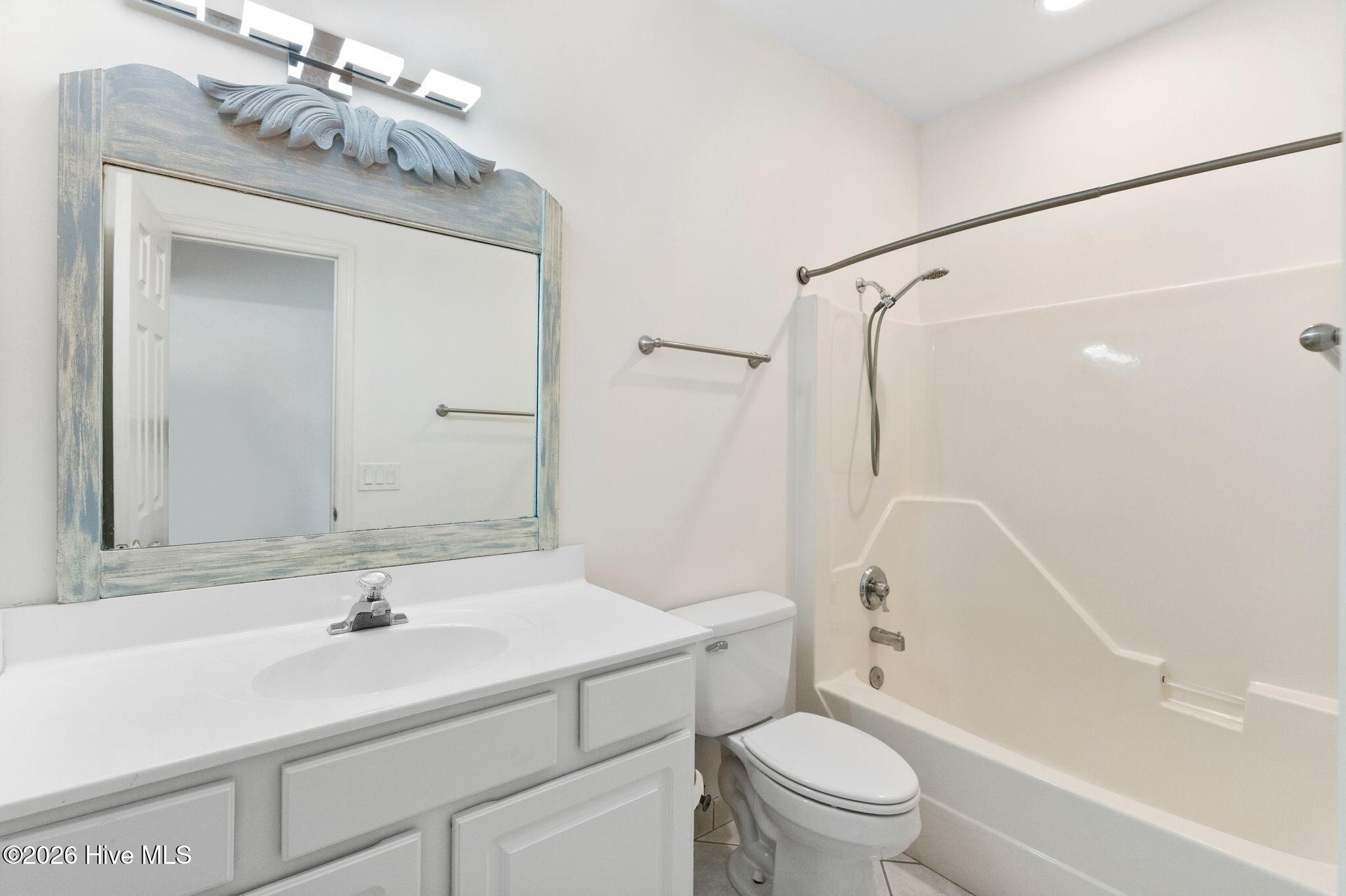1009 Avenshire Circle Property Photo 29