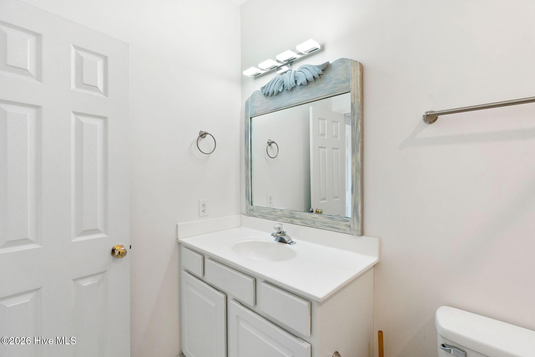 1009 Avenshire Circle Property Photo 30