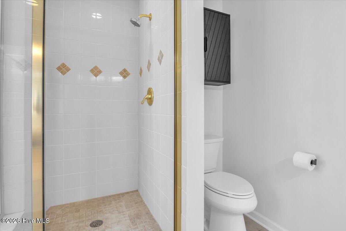 221 Ne 60th Street Property Photo 30