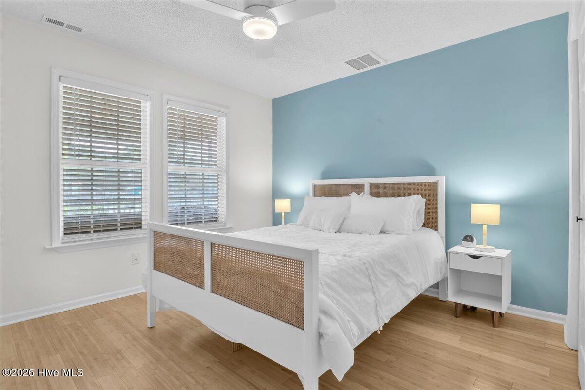 221 Ne 60th Street Property Photo 39