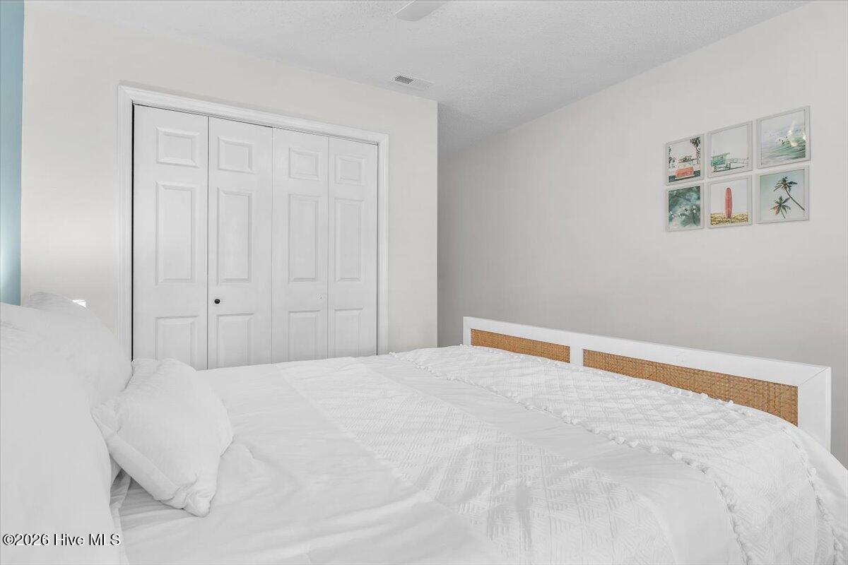 221 Ne 60th Street Property Photo 40