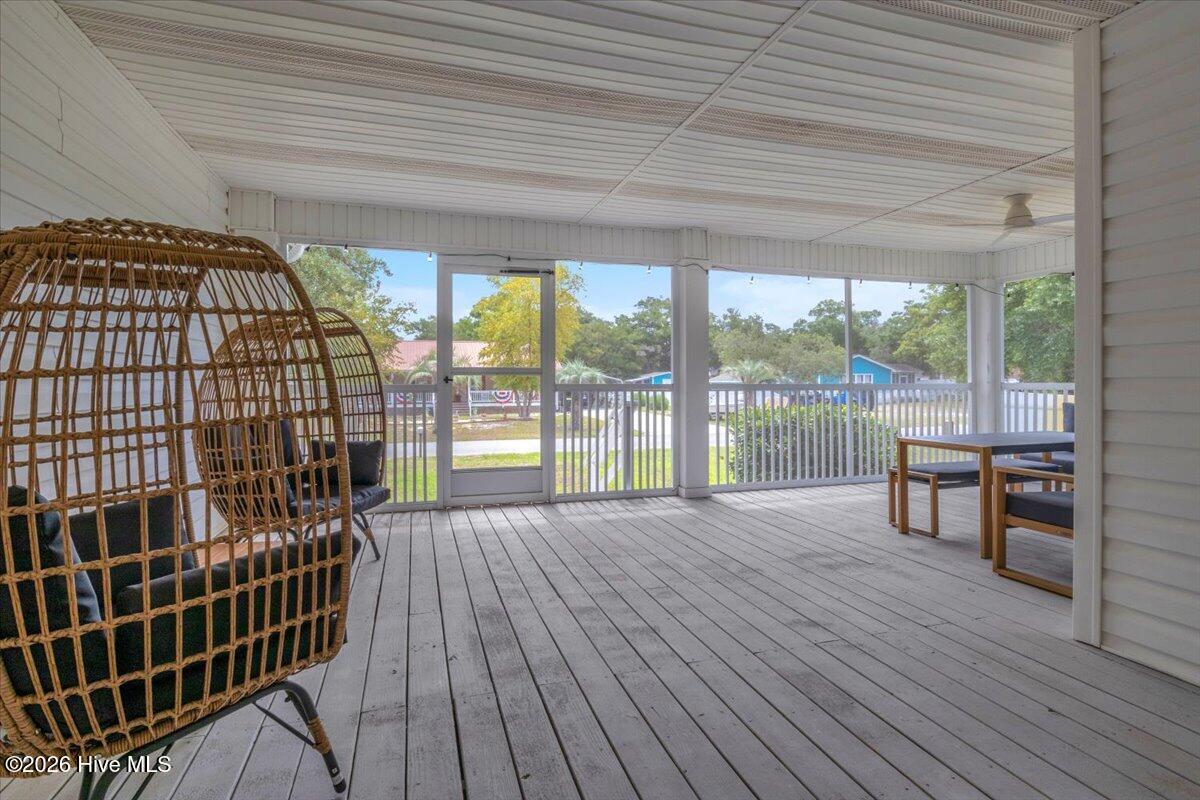 221 Ne 60th Street Property Photo 56