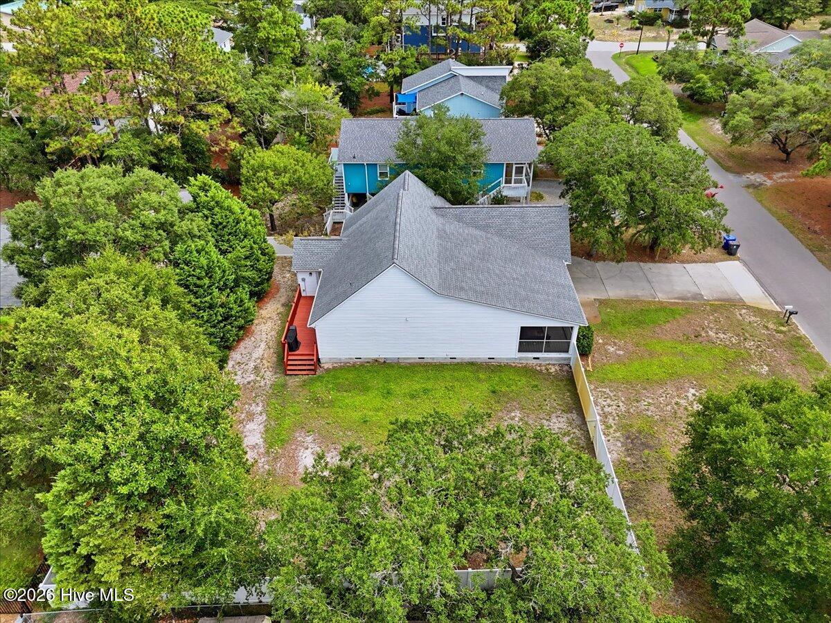 221 Ne 60th Street Property Photo 74