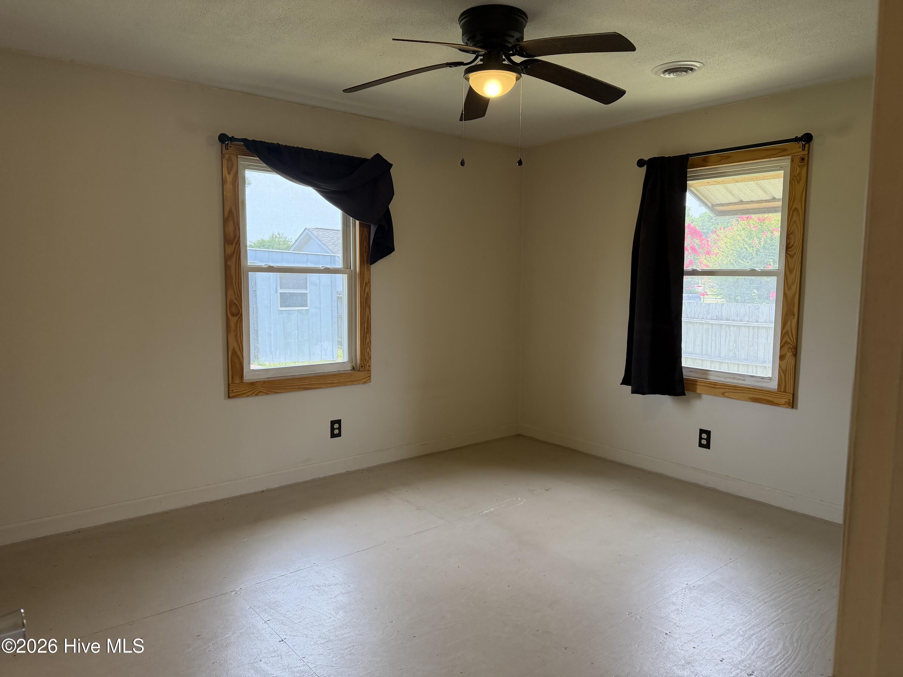 103 Bridle Path Road Property Photo 9