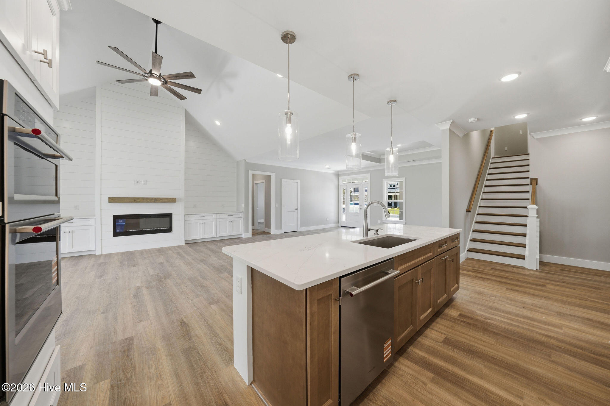 1162 Sabel Loop Se Property Photo 12