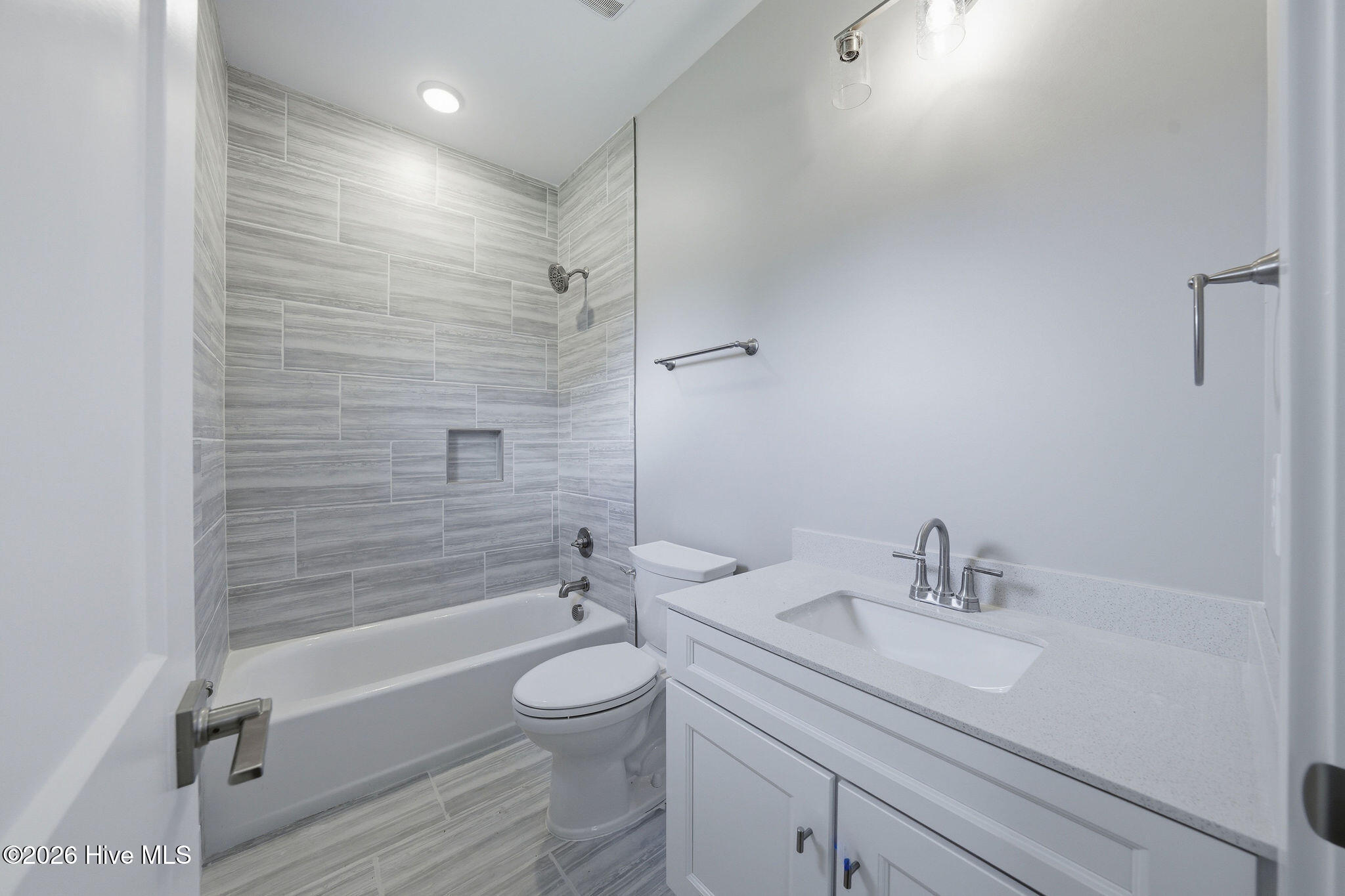 1162 Sabel Loop Se Property Photo 33