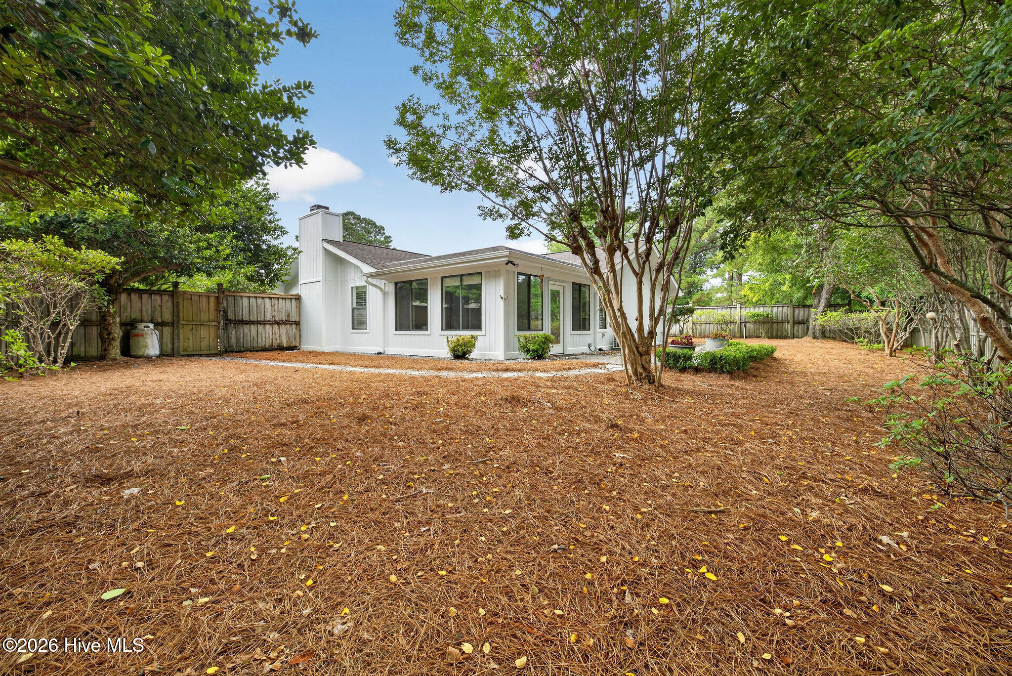 400 Spike Rush Court Property Photo 12