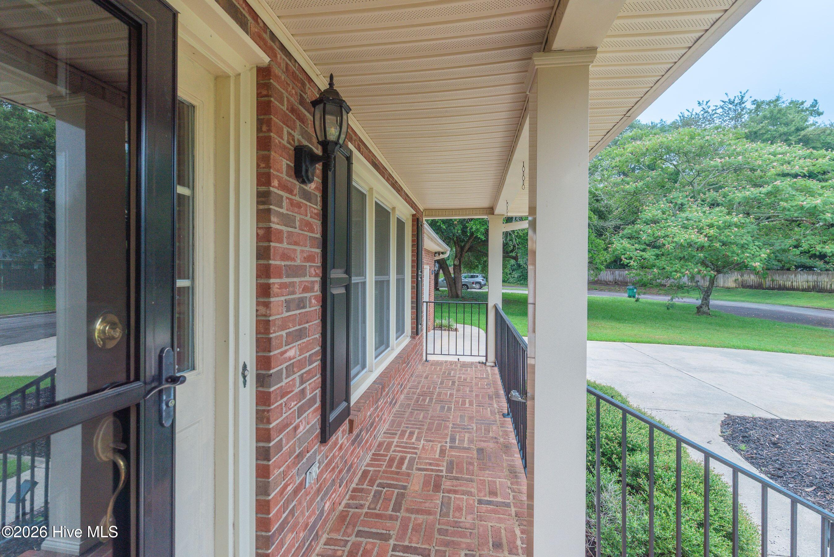 11 Gatewood Point Property Photo 6