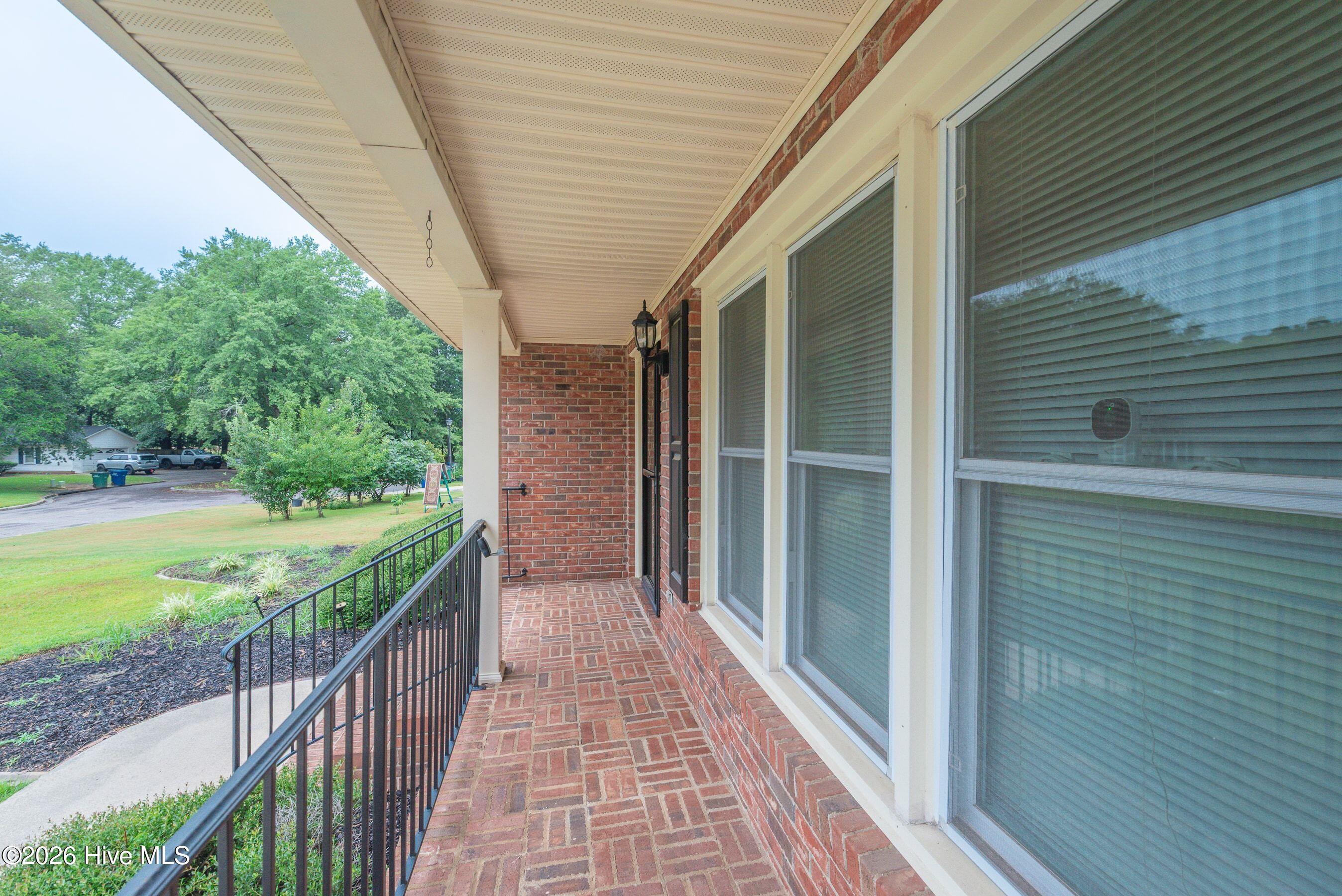 11 Gatewood Point Property Photo 7