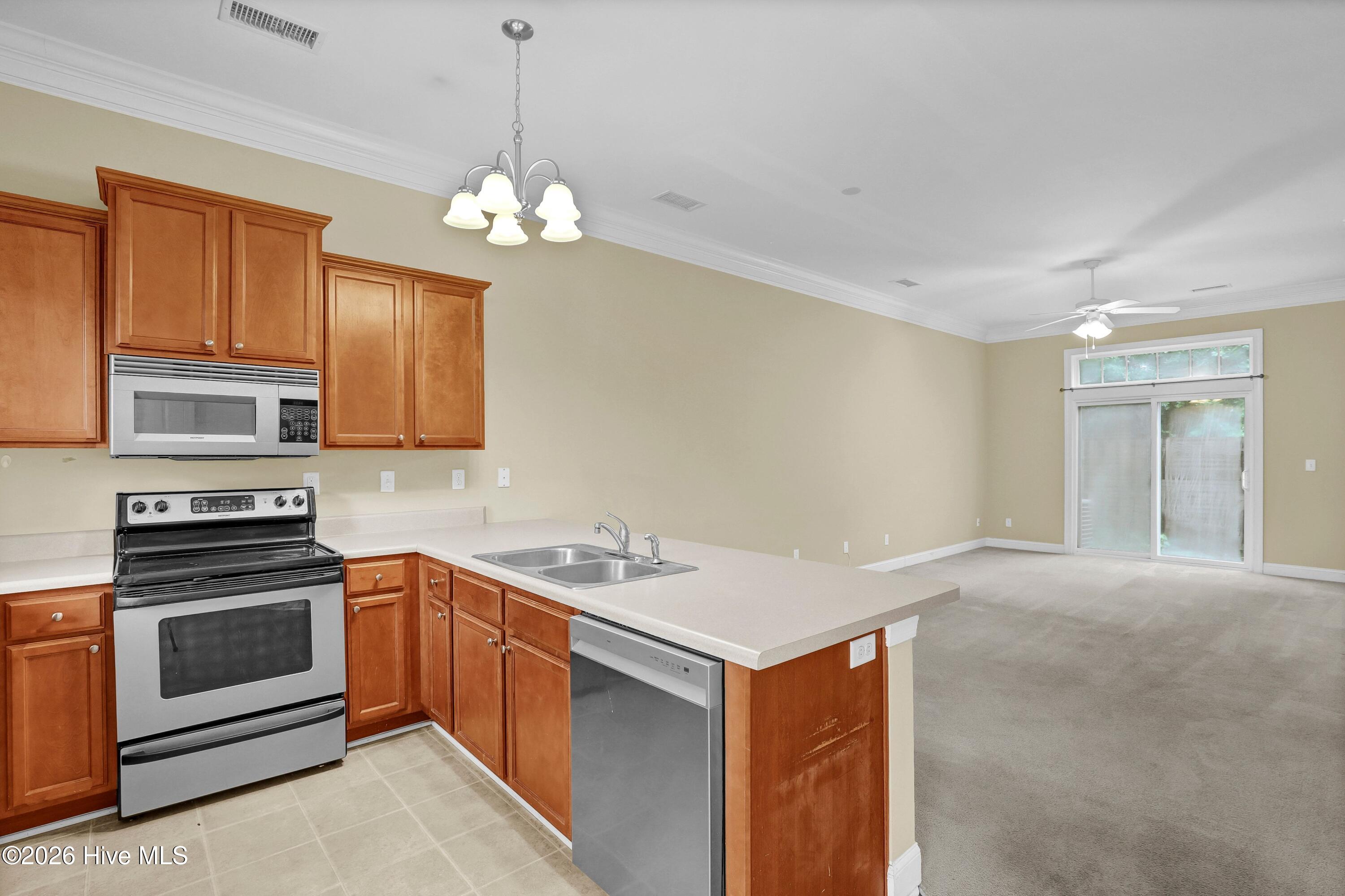 4816 Exton Park Loop Property Photo 4