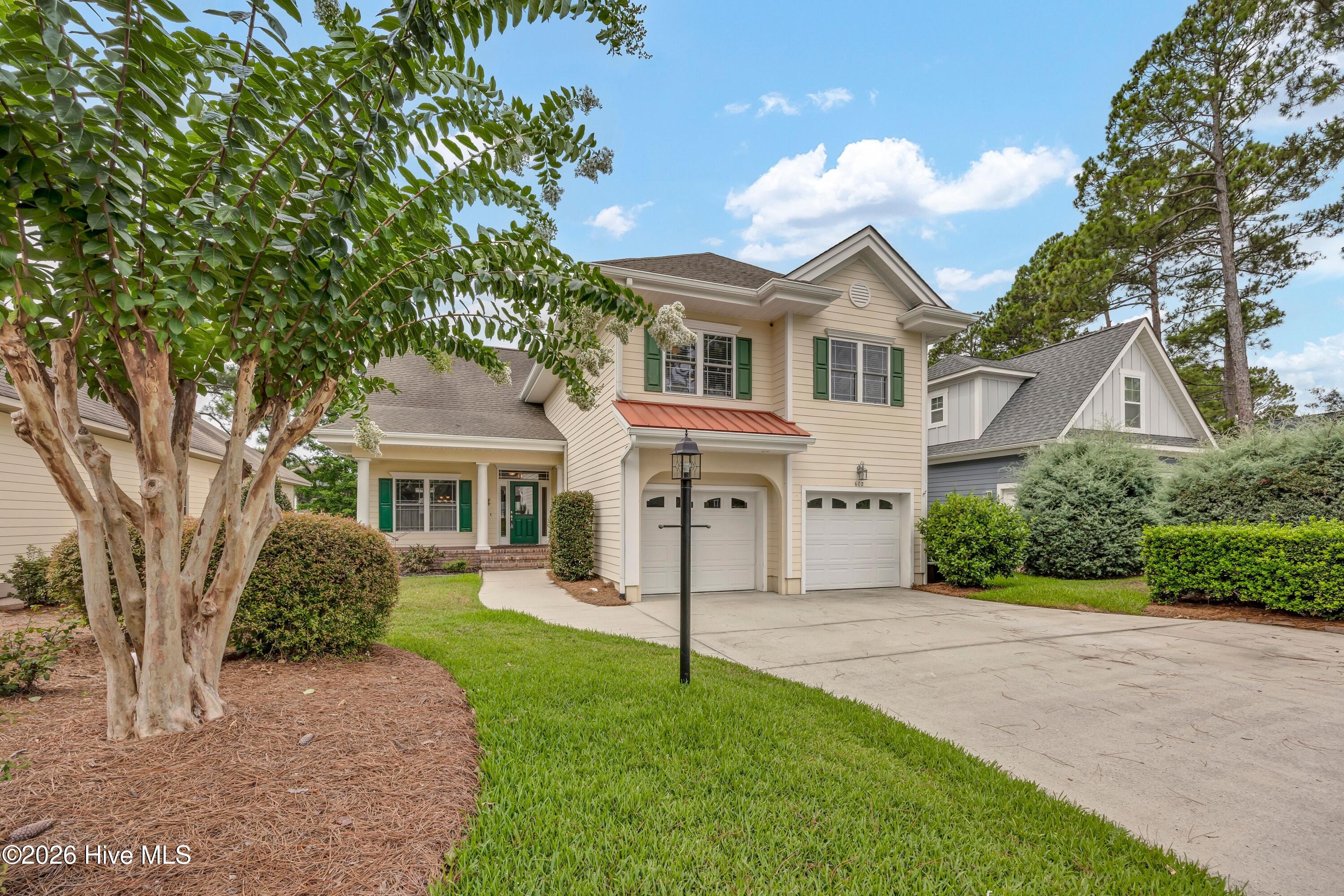 602 Planters Ridge Drive Property Photo 2