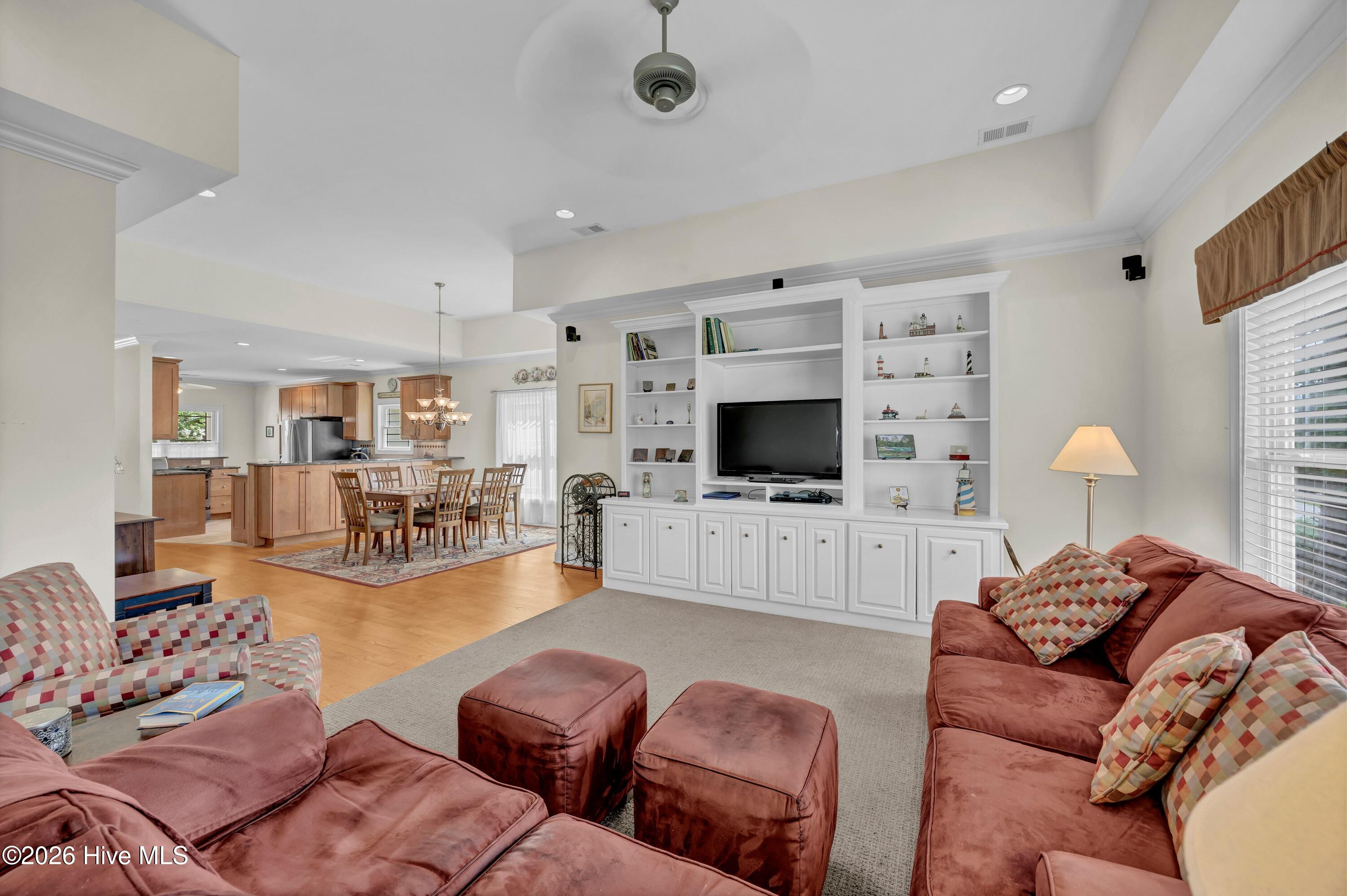 602 Planters Ridge Drive Property Photo 14