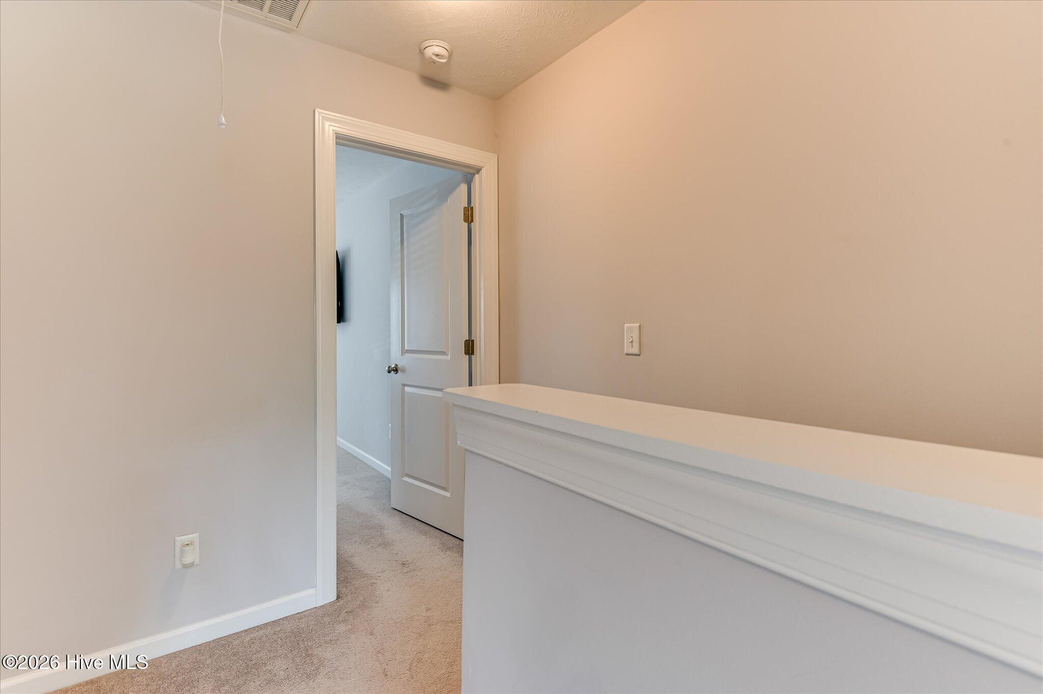 697 Aberdeen Circle Property Photo 22