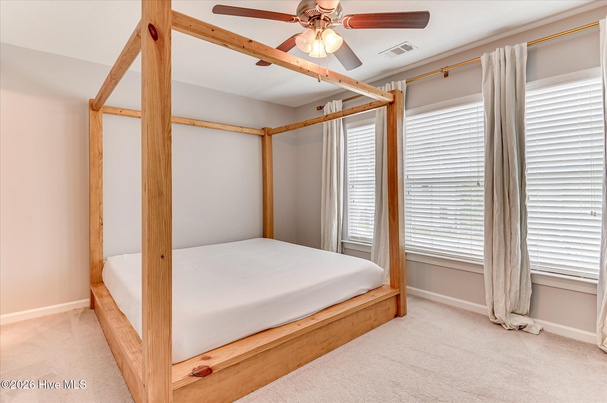 697 Aberdeen Circle Property Photo 23