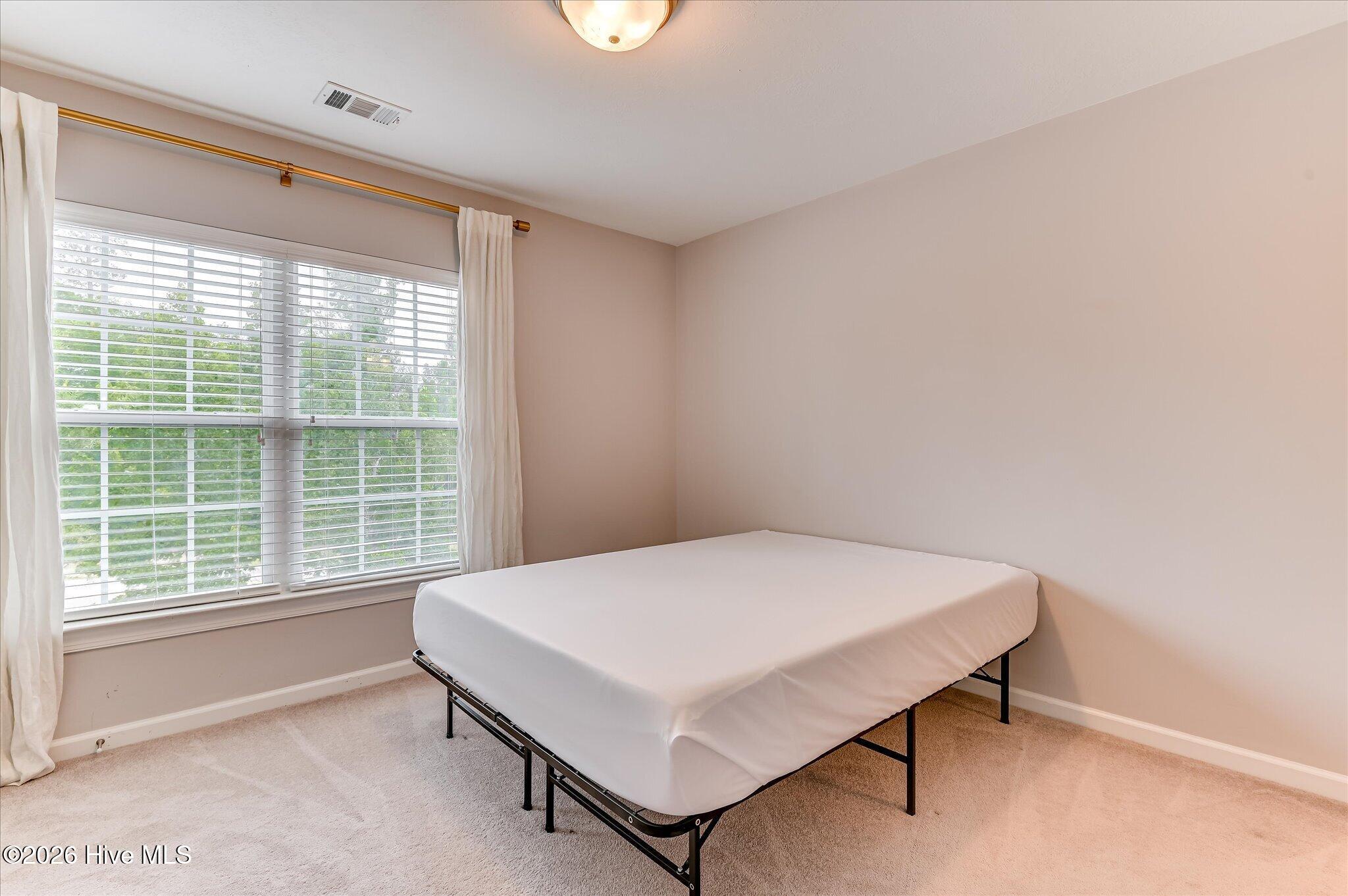 697 Aberdeen Circle Property Photo 27