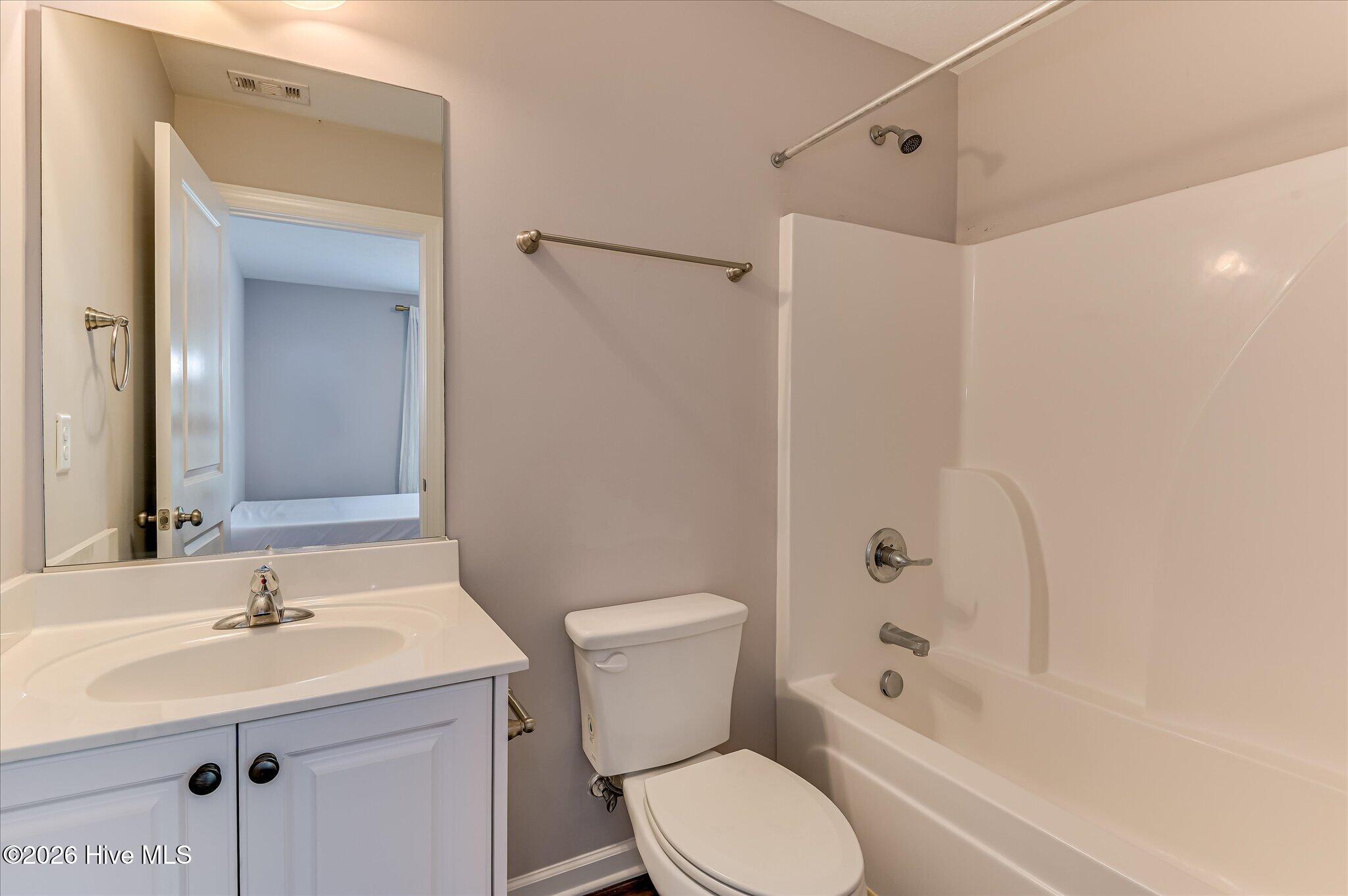 697 Aberdeen Circle Property Photo 30