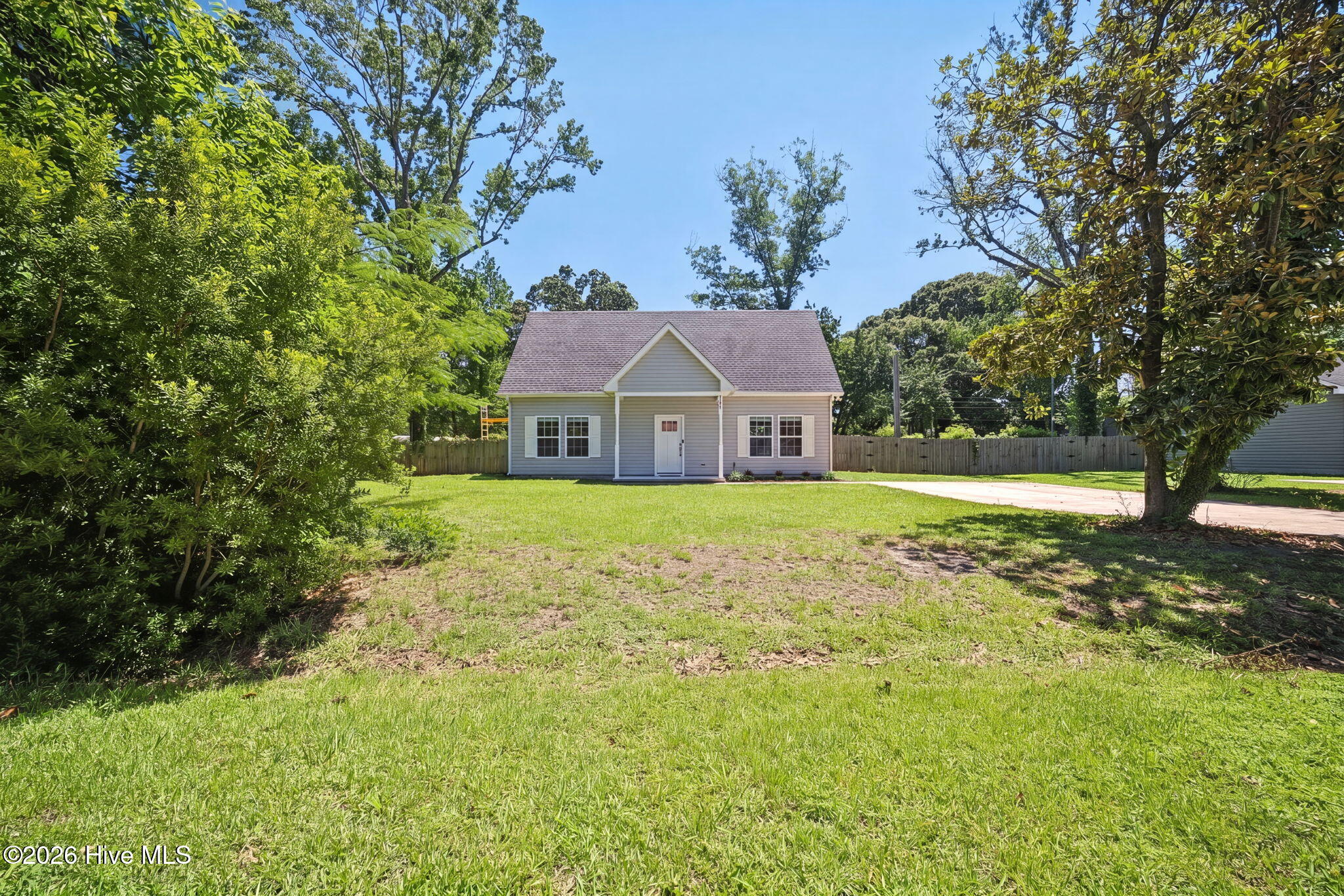 111 Halstead Drive Property Photo 4