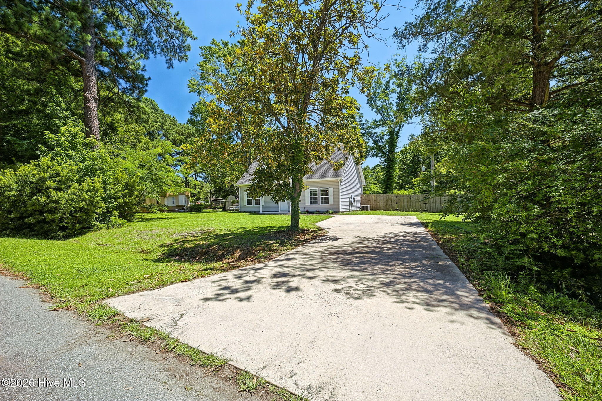 111 Halstead Drive Property Photo 5