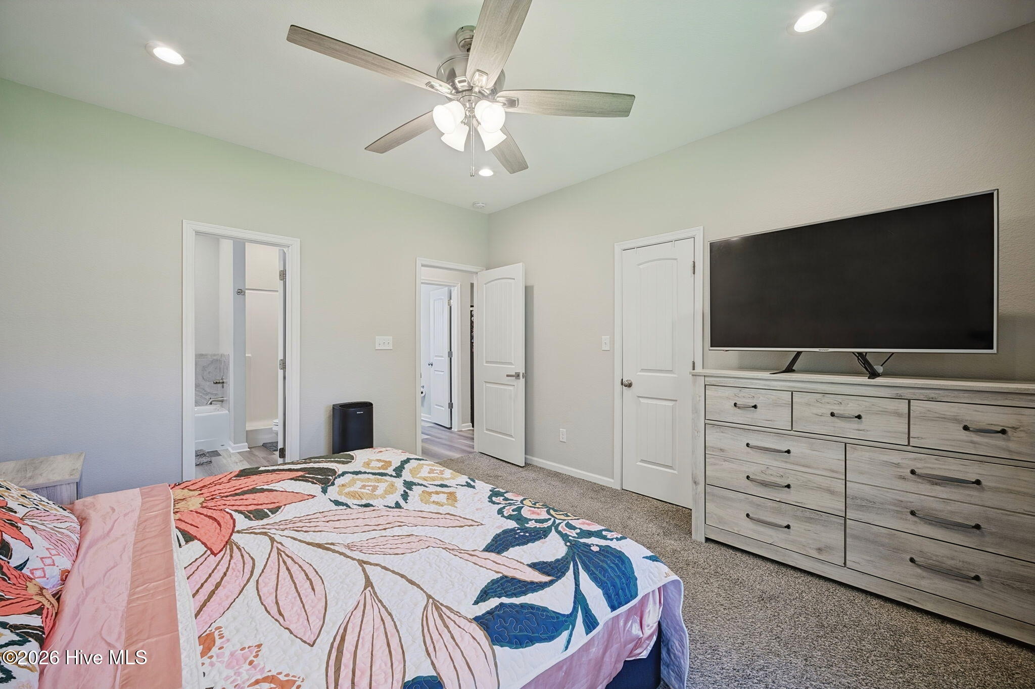 111 Halstead Drive Property Photo 16