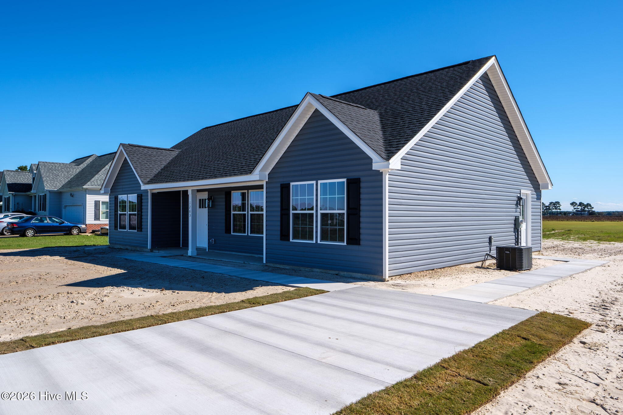 1263 Center Hill Highway Property Photo 3
