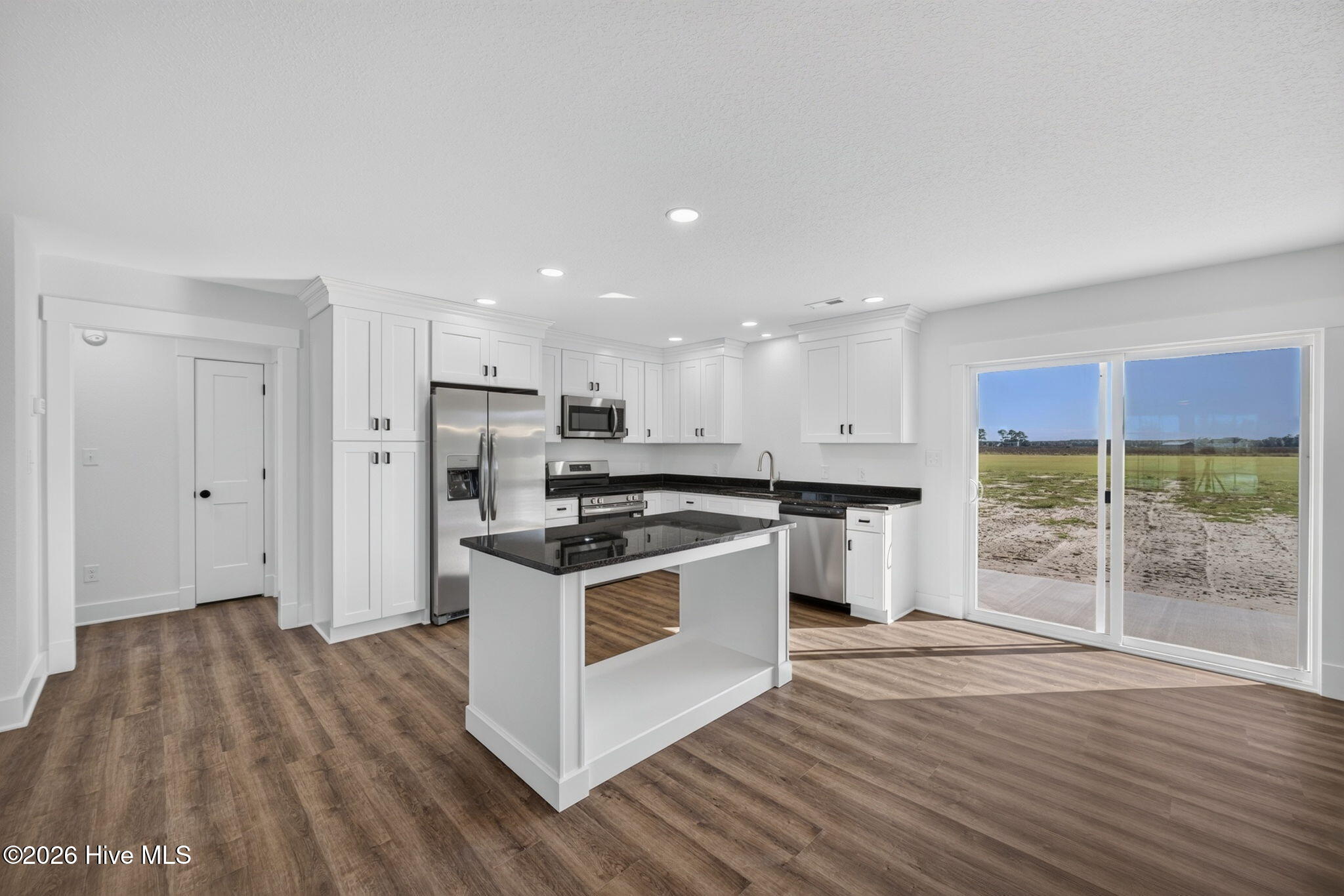 1263 Center Hill Highway Property Photo 12
