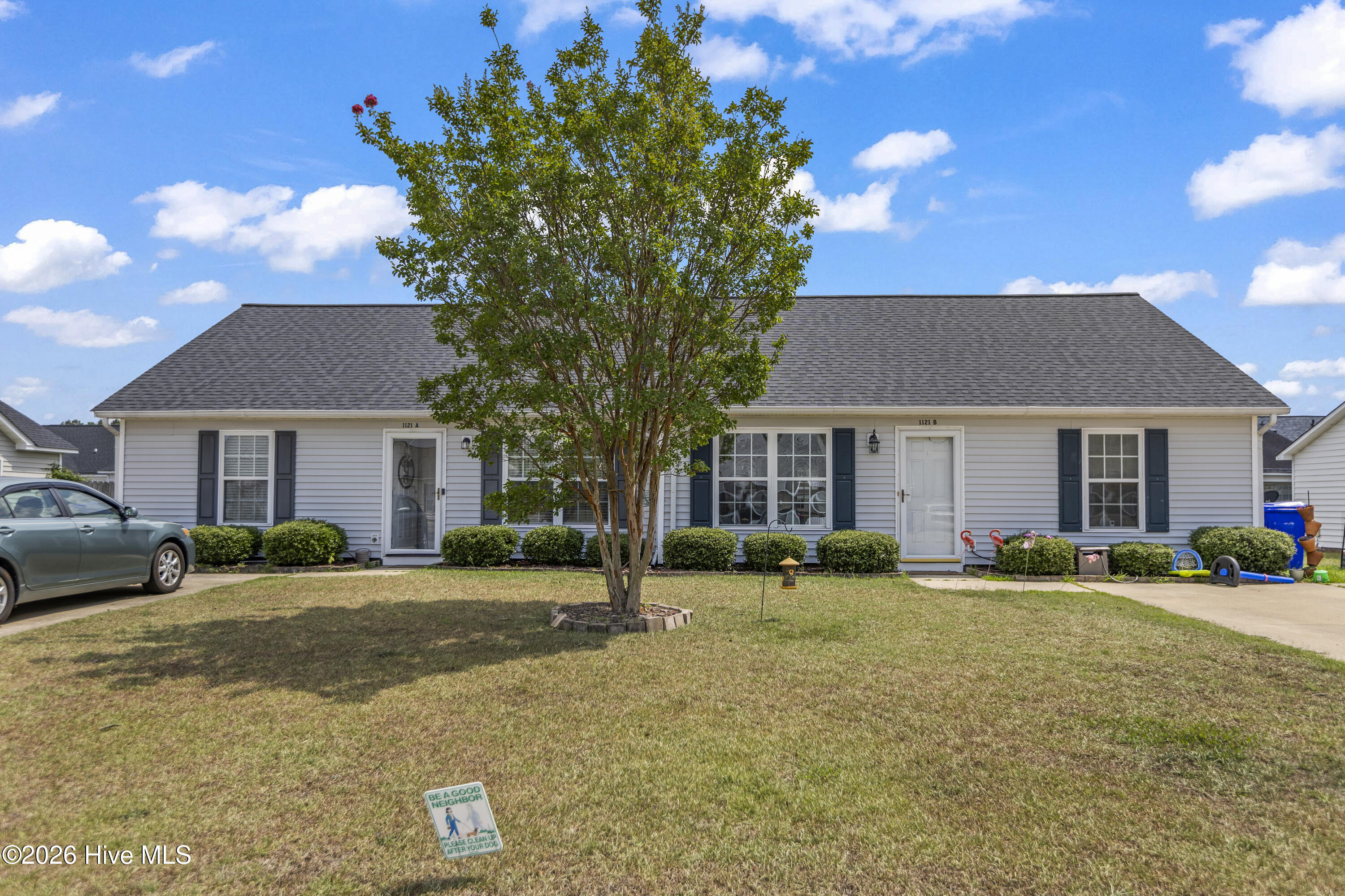1121 Masters Lane A And B Property Photo 1