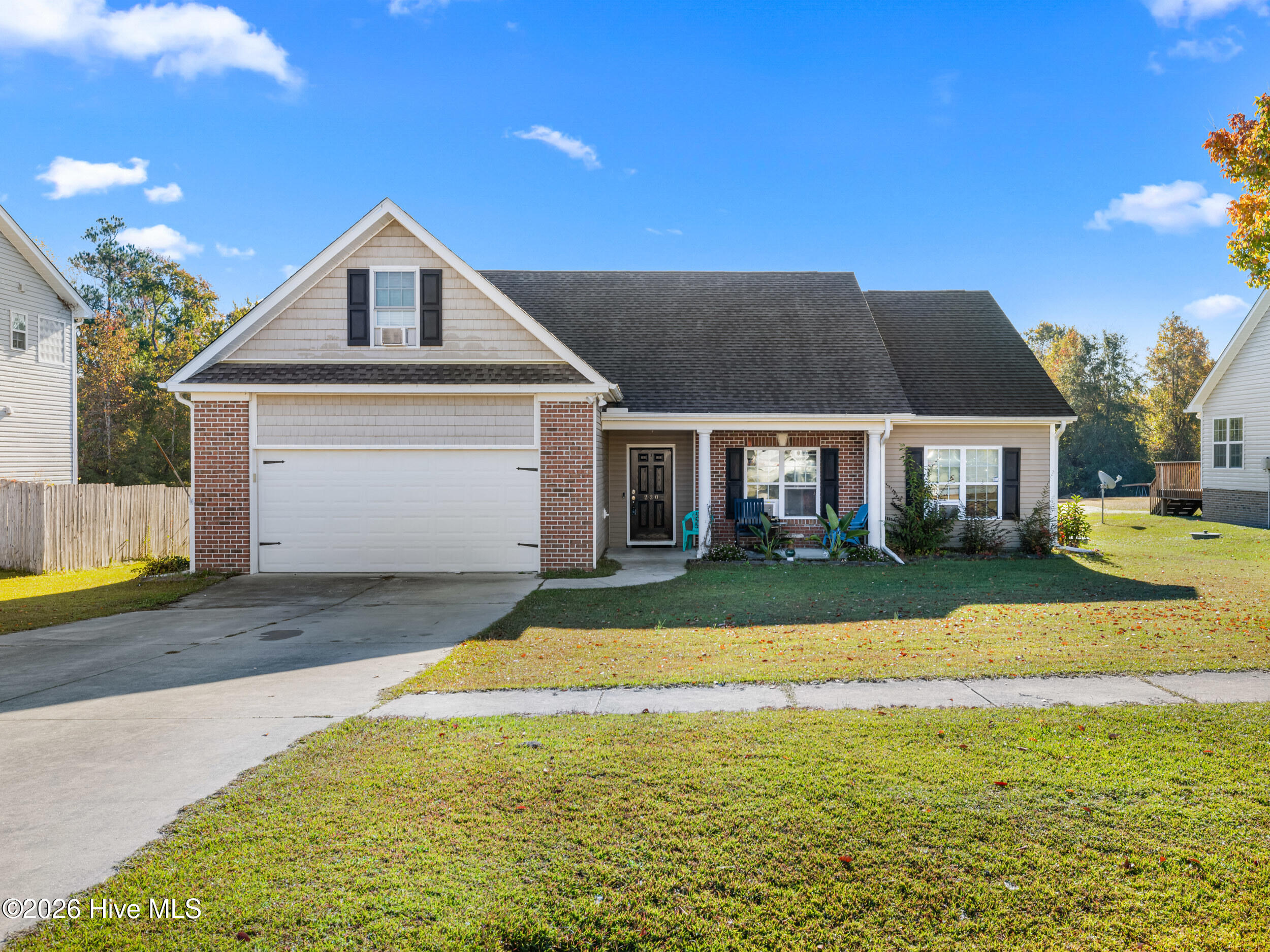 220 Emerald Ridge Road Property Photo 1