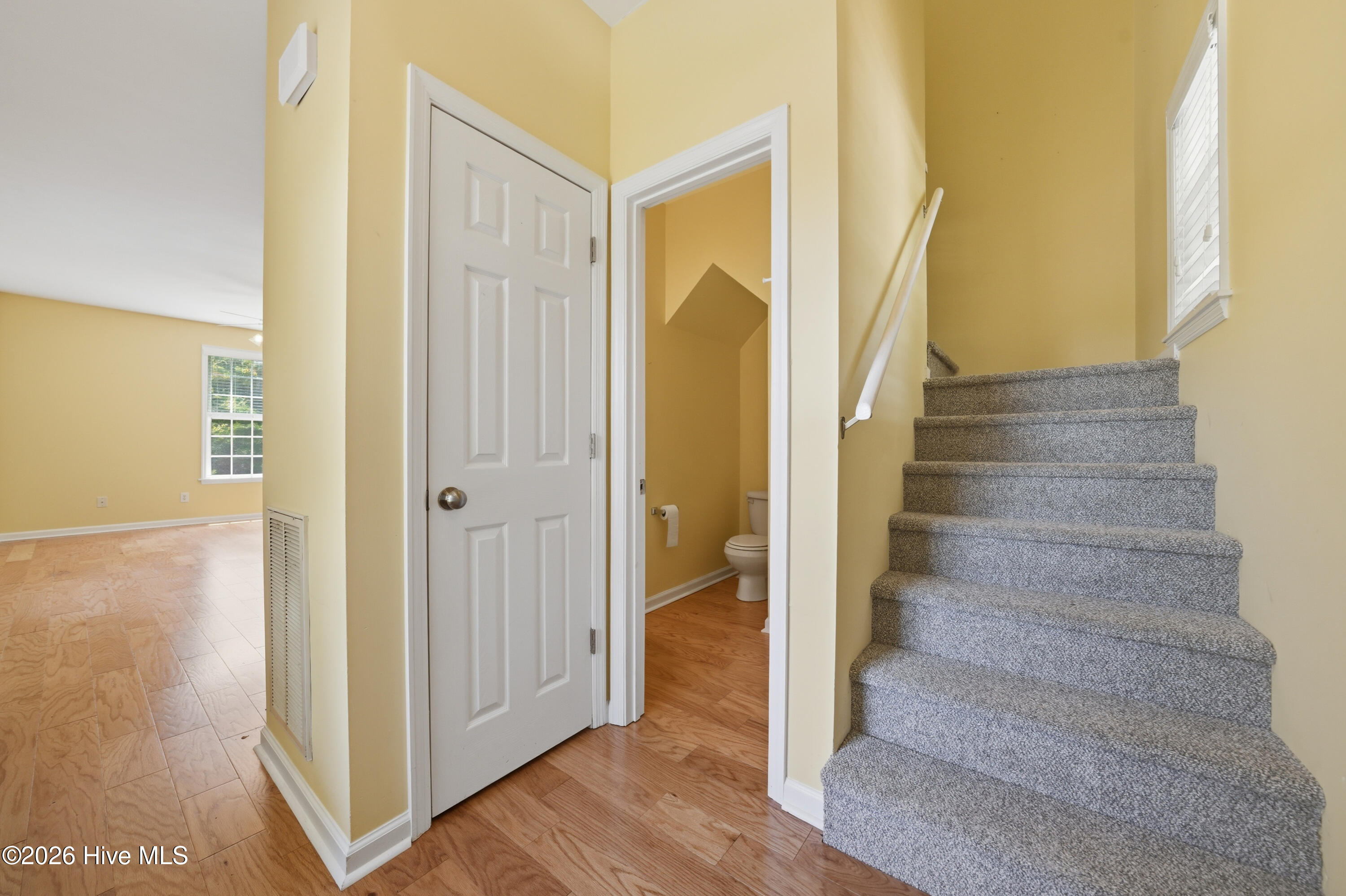 101 Durands Landing Property Photo 6
