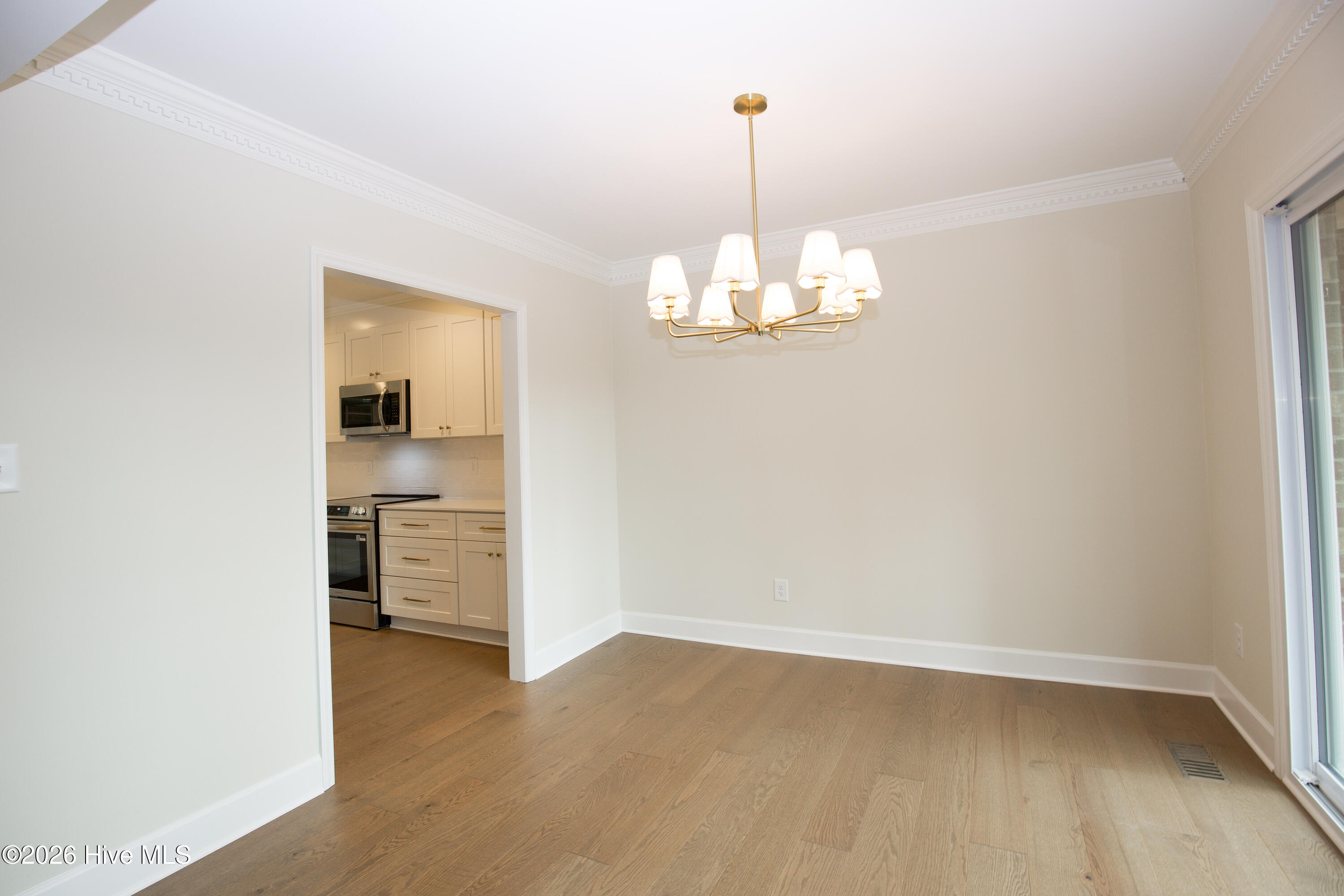 131 Racquet Lane Property Photo 10