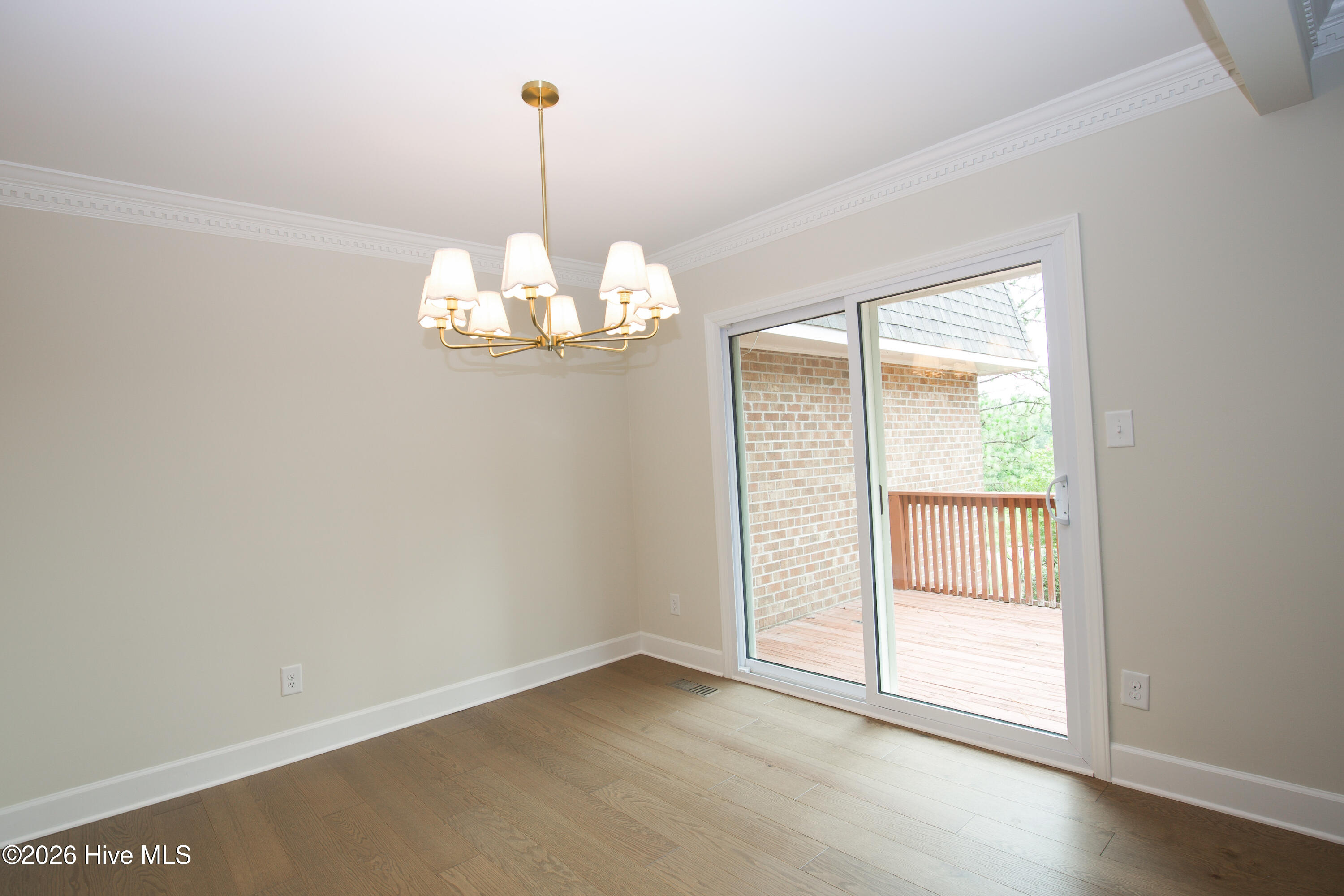 131 Racquet Lane Property Photo 11