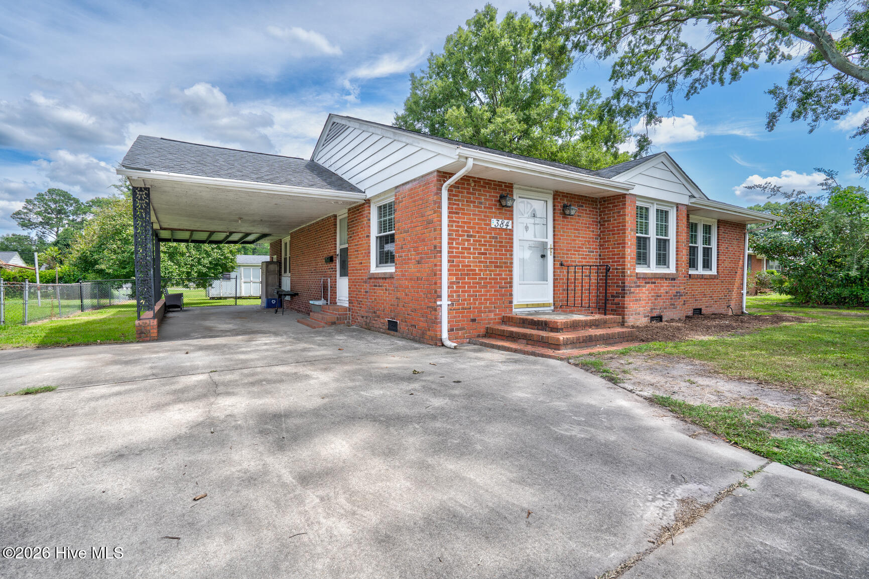 384 Snow Hill Street Property Photo 1