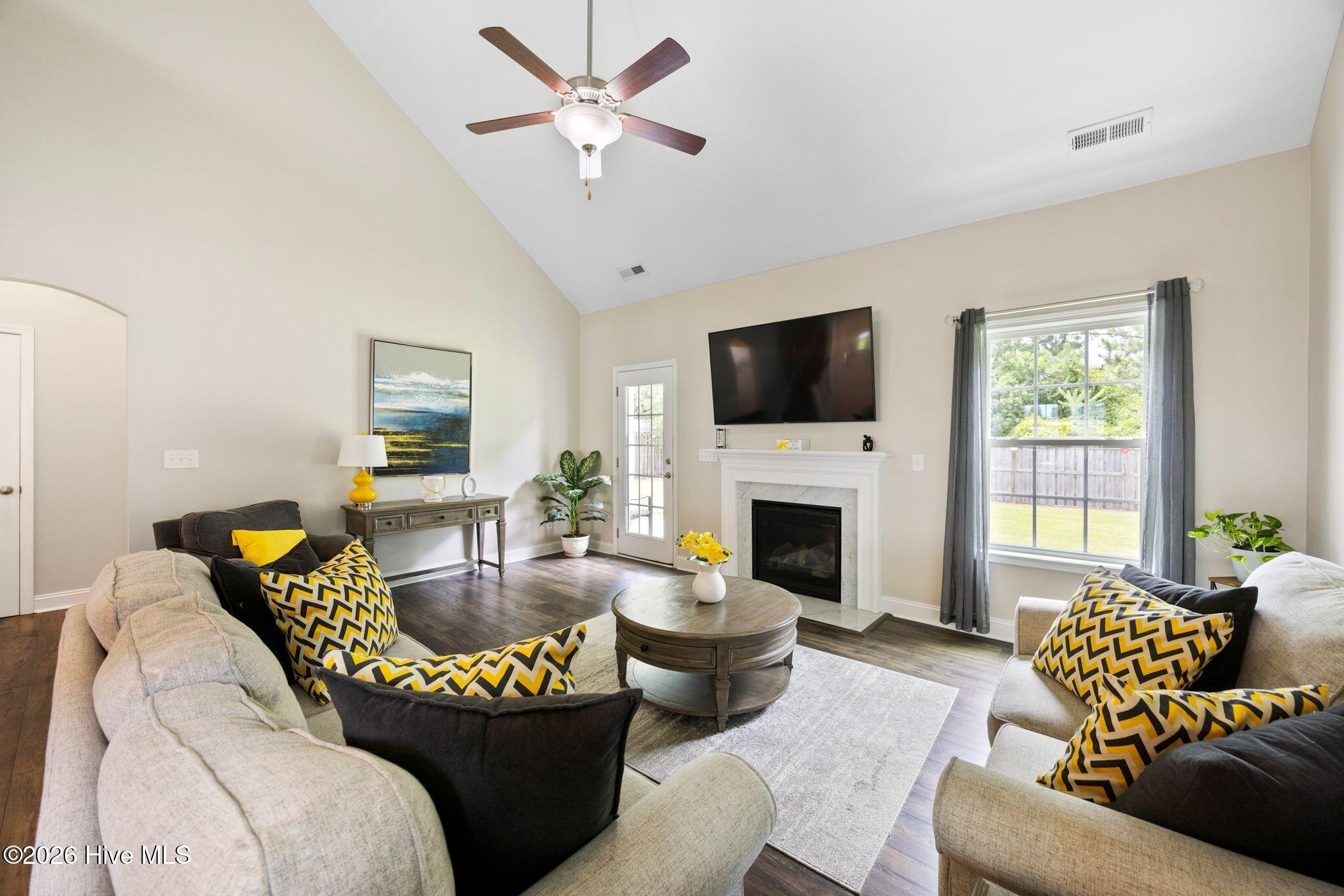 7345 Springwater Drive Property Photo 16