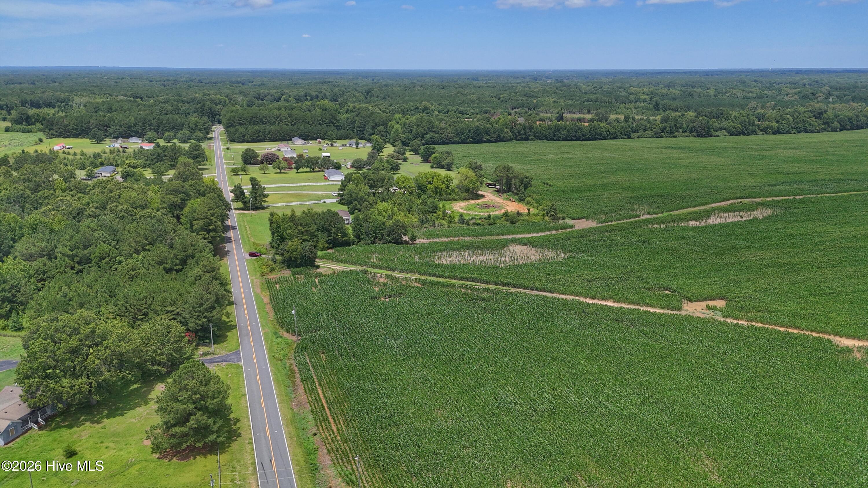 02 Titan Roberts Road Property Photo 4