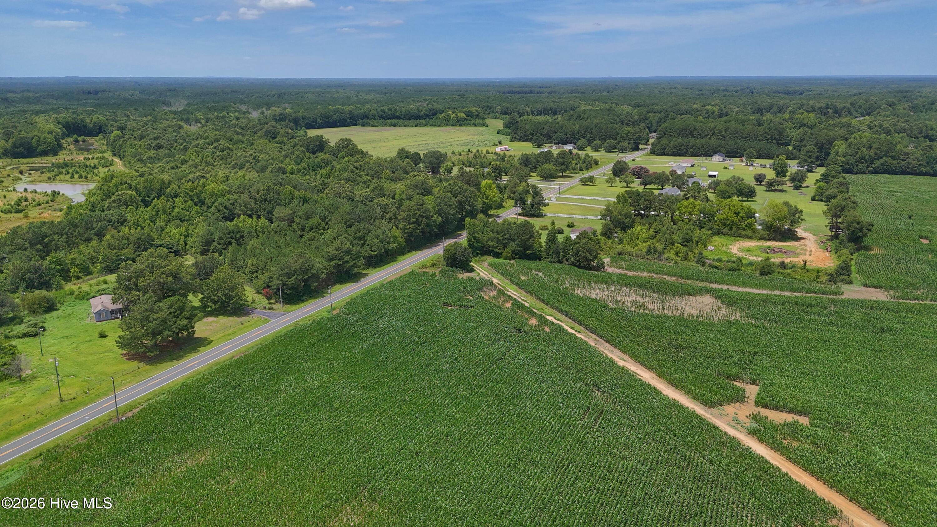 02 Titan Roberts Road Property Photo 9