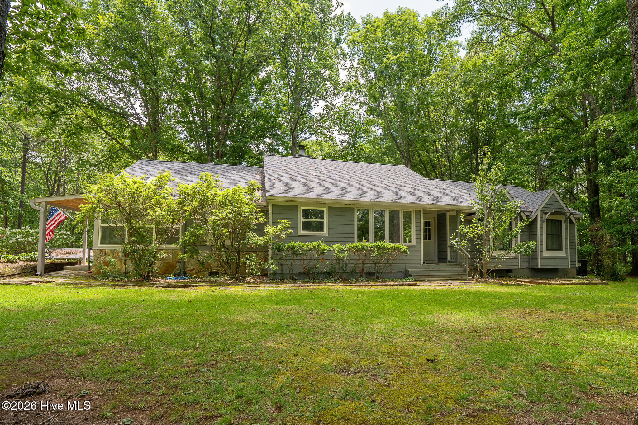 48 Puma Lane Property Photo 2