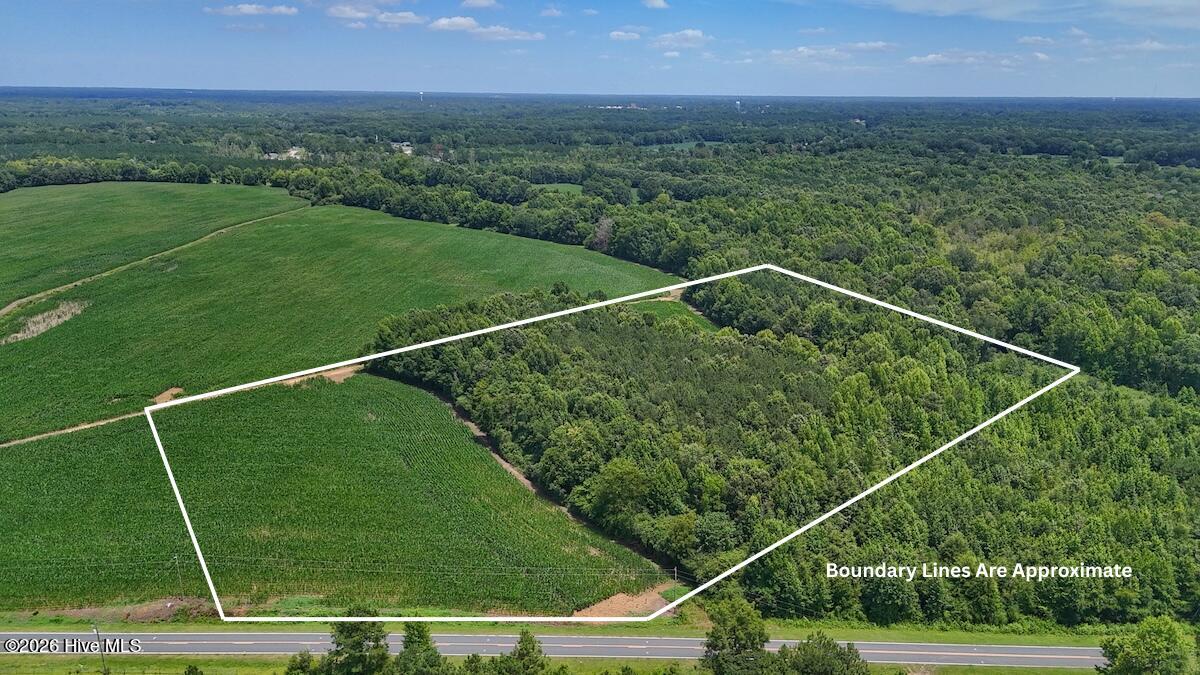 03 Titan Roberts Road Property Photo 37