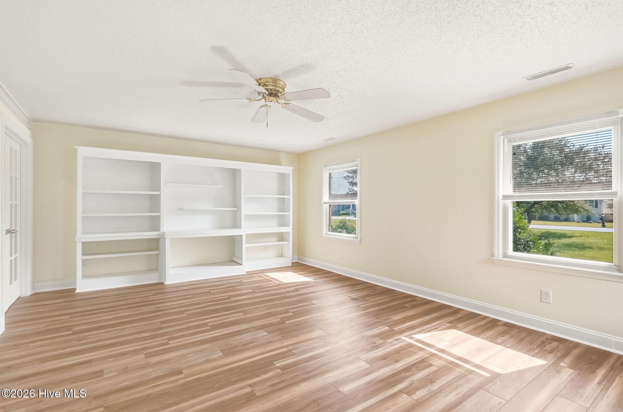1011 Pelican Drive Property Photo 10
