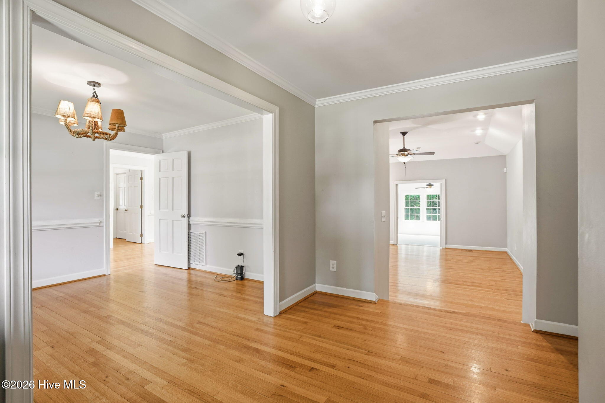 3425 Weatherstone Drive Property Photo 12