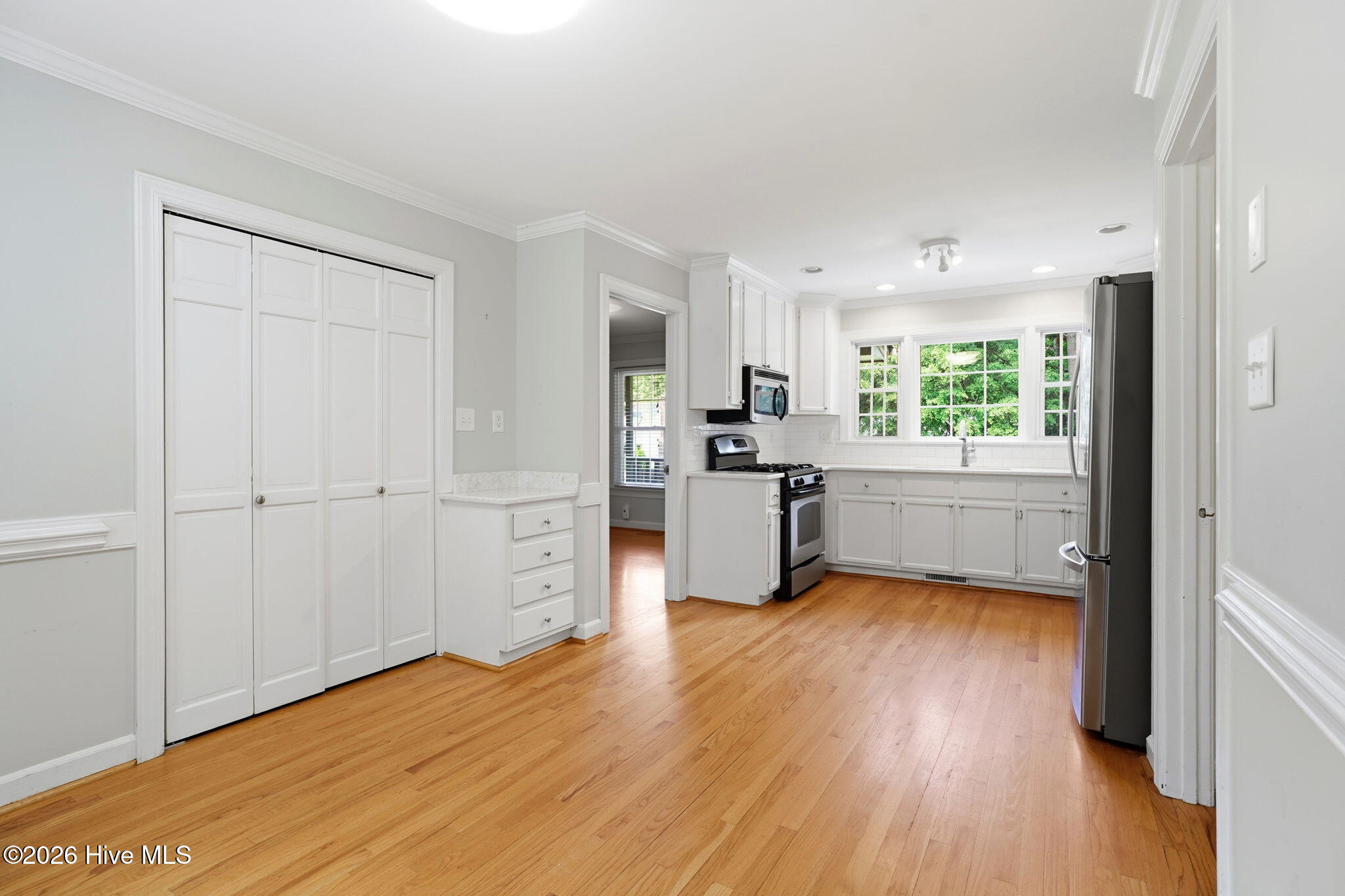 3425 Weatherstone Drive Property Photo 16